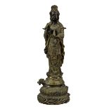 Guanyin, Bronze, Asien 20.Jh., auf Schildkröte stehend, Höhe 35 cm, Gew. 2,3 kg,1653-013