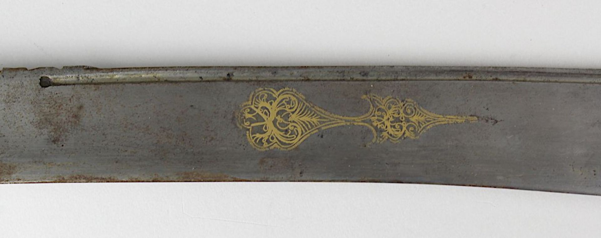Yatagan, Osmanisches Reich 19. Jh., Stahlklinge mit goldtauschierten Ornamenten, eine Seite mit - Bild 4 aus 4