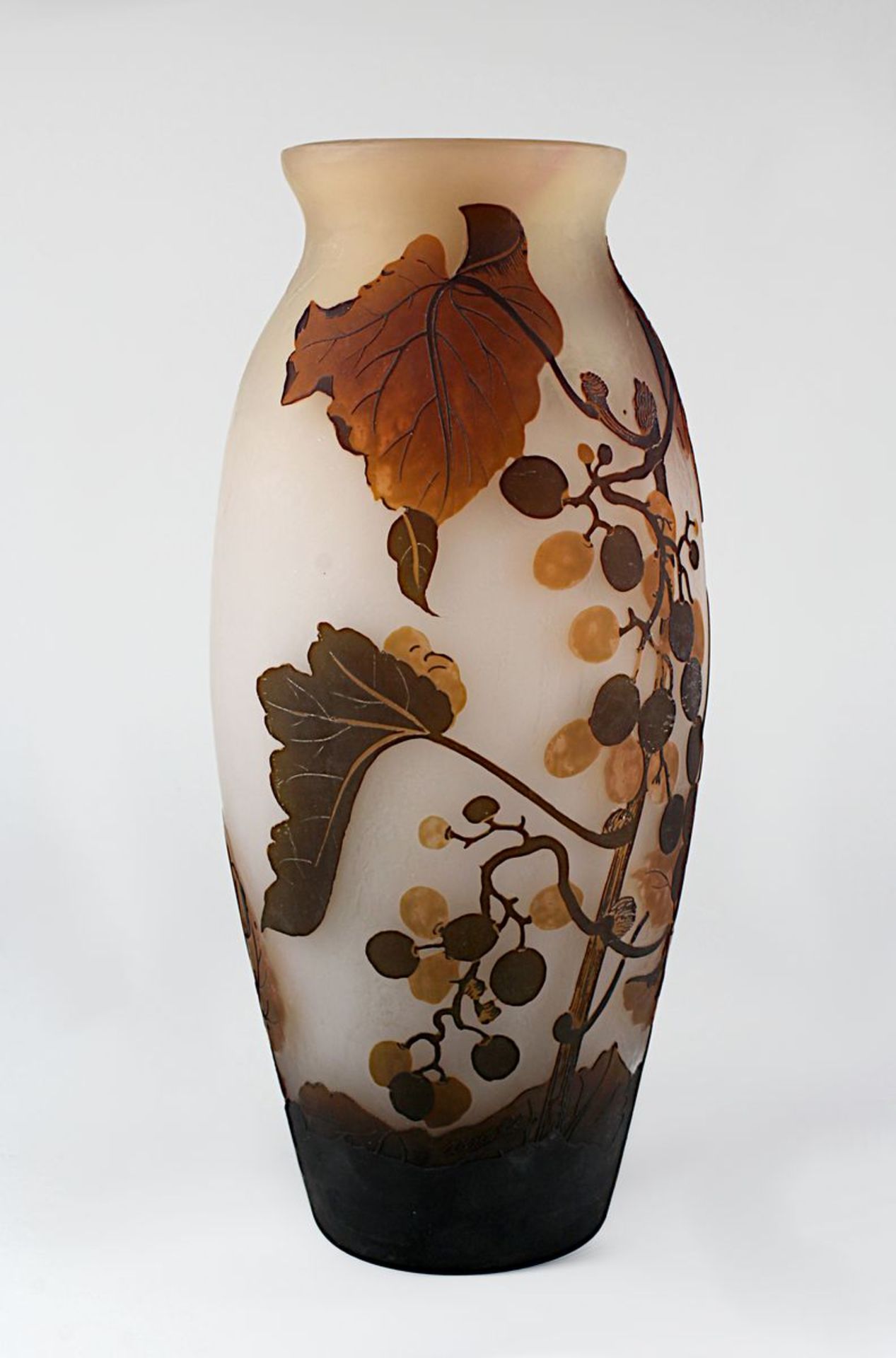 Große Arsall Vase, Vereinigte Lausitzer Glaswerke 1918-29, Klarglas mit hellbraunem opakem - Bild 2 aus 3