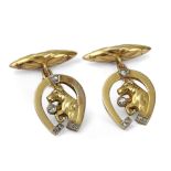 A pair of 18 ct. yellow gold cufflinks with brilliant cut diamonds