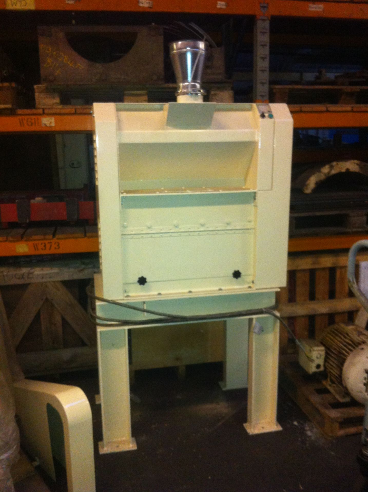 Miracle Mills 380 24" Wide Granulator, with stand,