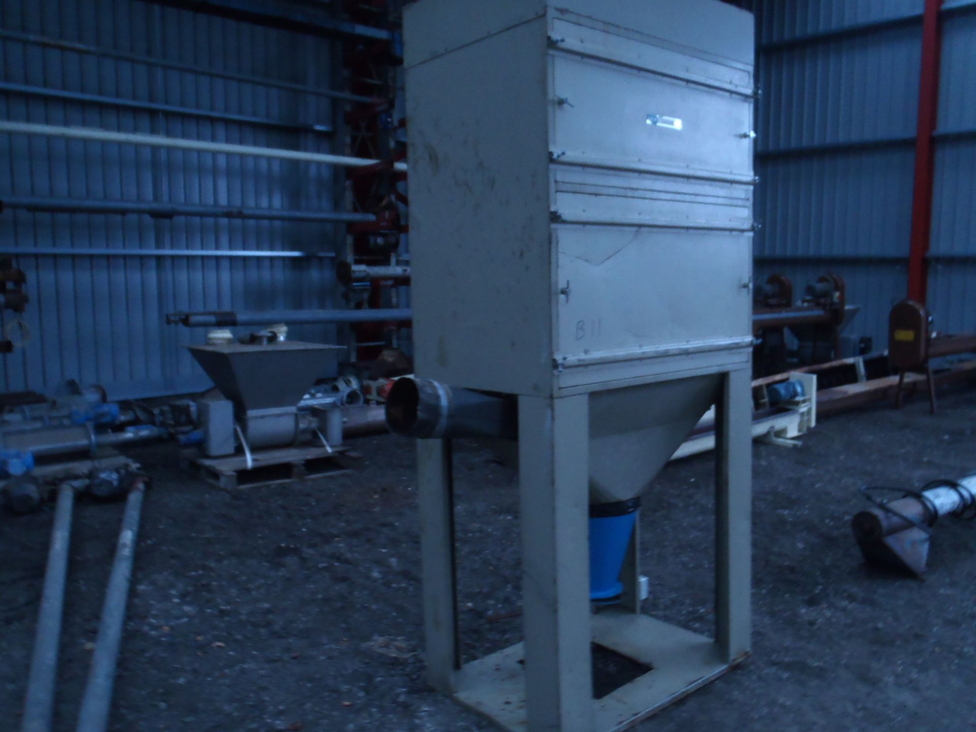 DCE Unimaster Dust Collector (bottom outlet for em - Image 3 of 5