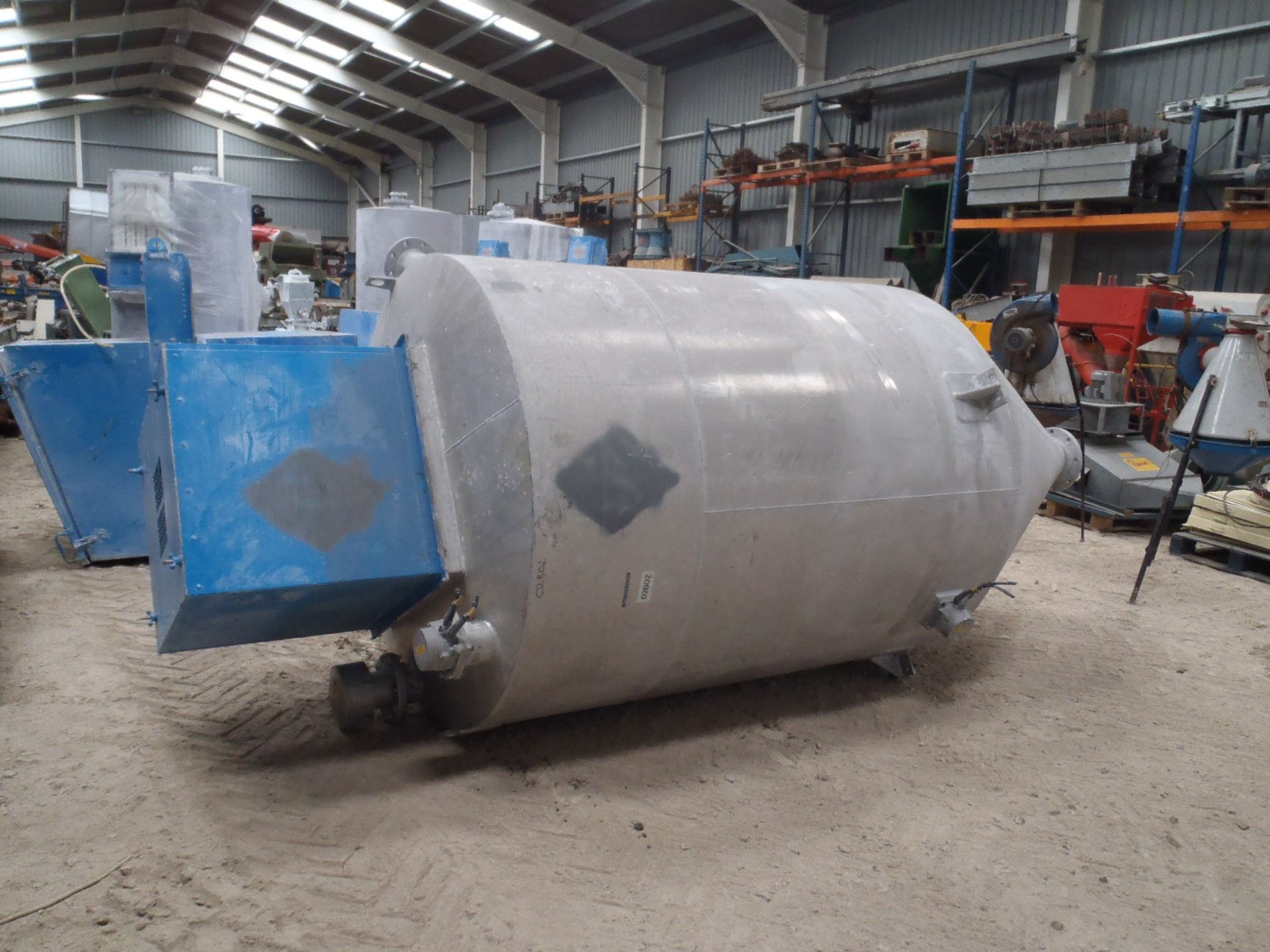 Aluminium Hopper, with dust filter (hopper top is - Image 4 of 4