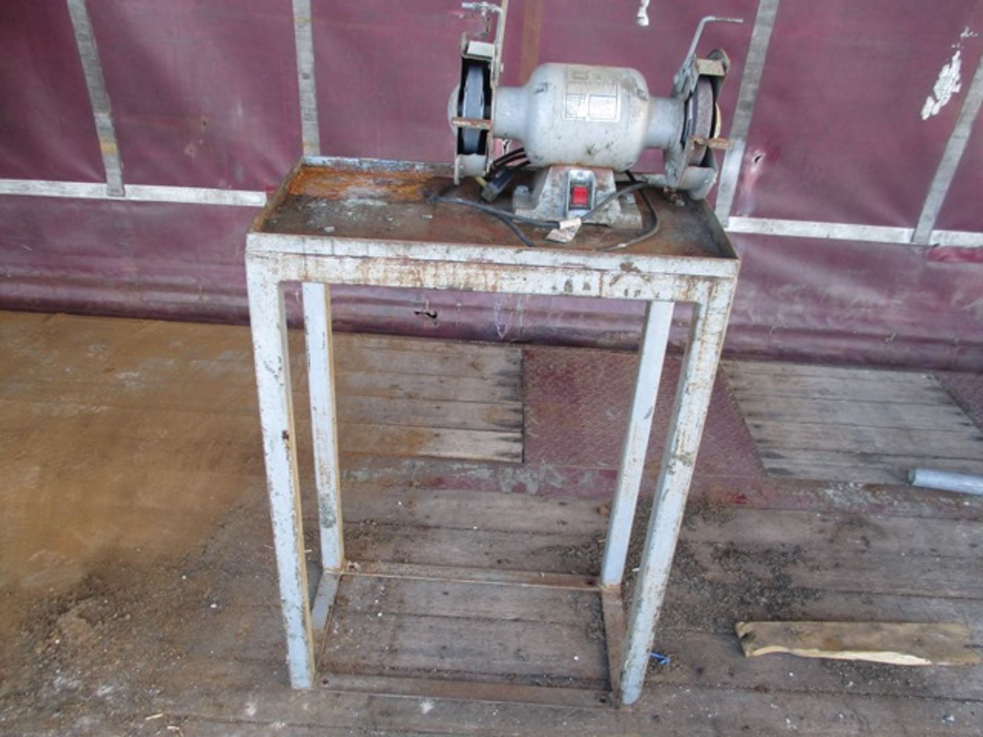 Unimount 125 F049A Bench Grinder - Image 2 of 4