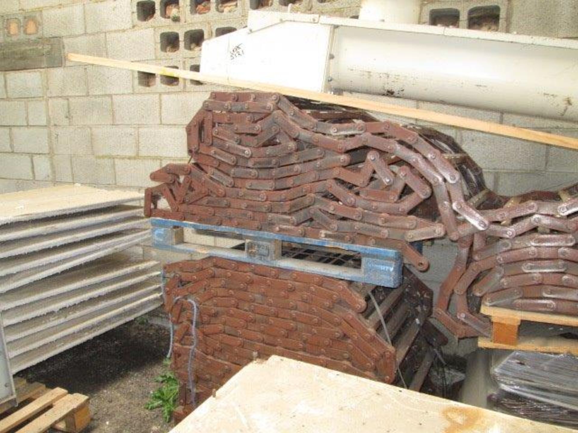 Guttridge Twin Chain Conveyor - Image 3 of 6