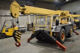 Coles IRON FAIRY JIF10 MOBILE CRANE, serial no. 9163, year of manufacture 1977, Loler certified,