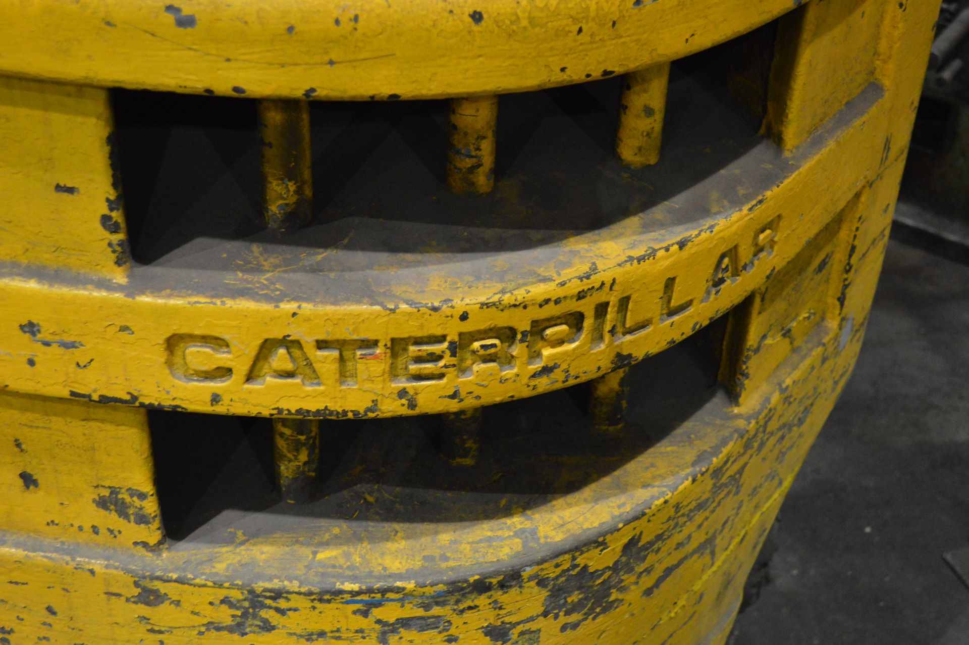 Caterpillar V50B TYPE G 2500kg cap GAS ENGINE FORK LIFT TRUCK, serial no. 54W328,., 3710mm max - Image 7 of 9