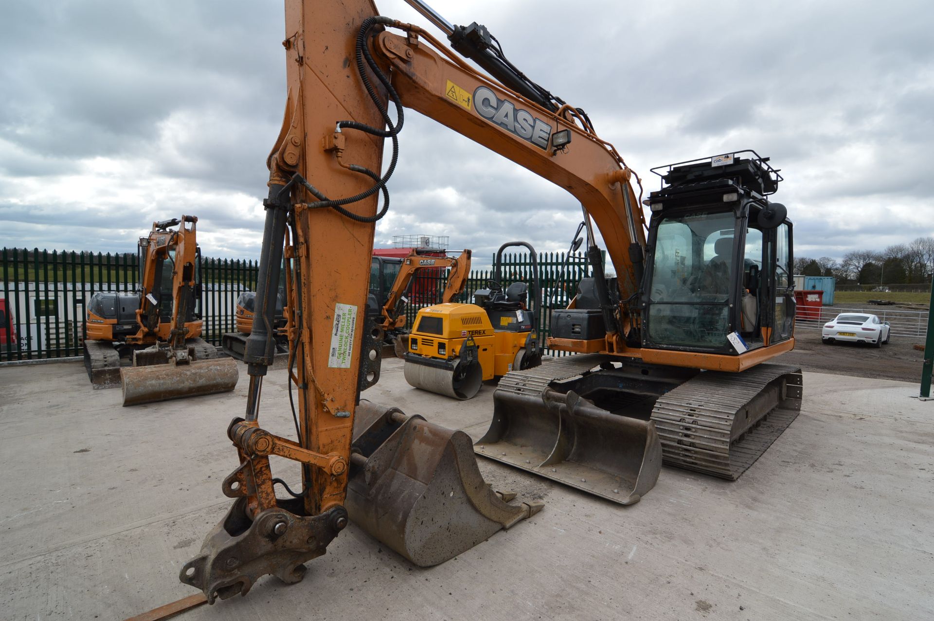 Case CX130C TRACKED EXCAVATOR, PIN DCH130R6NFF6D1430, year of manufacture 2014, 13900kg operating