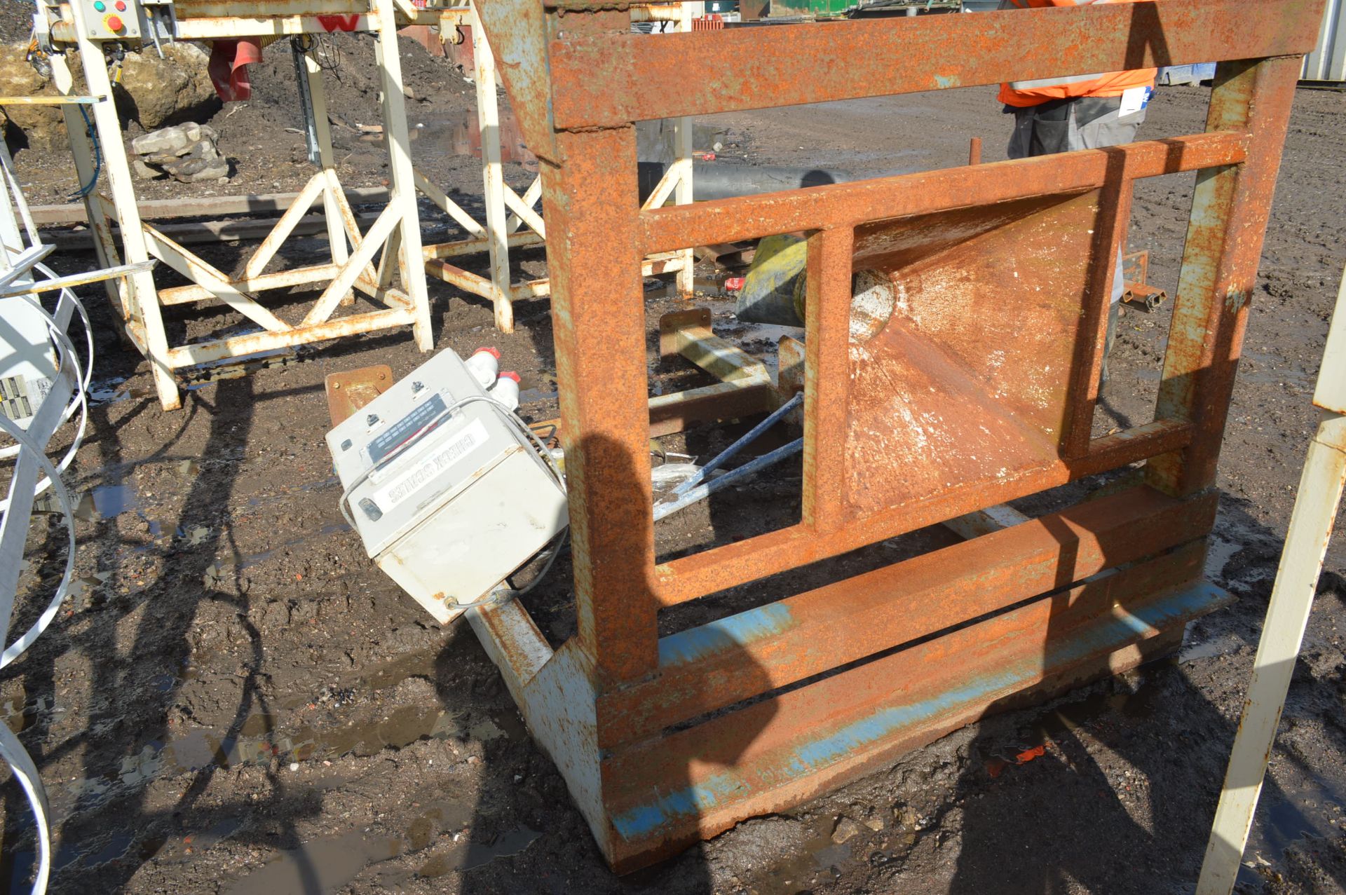 Bulk Container Discharge Stand - Image 4 of 6
