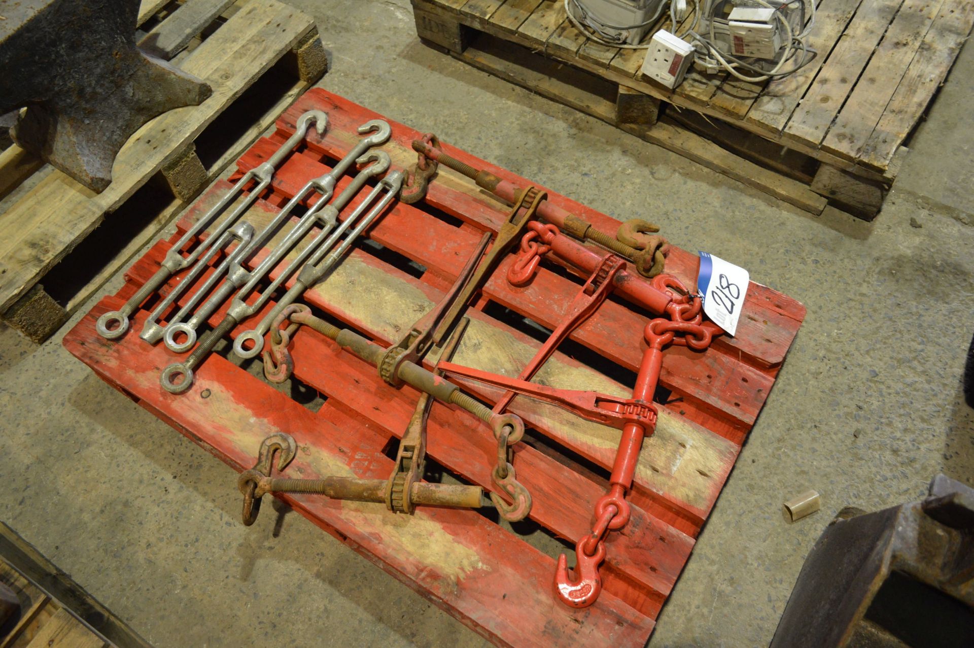 Hand Ratchet Tensioners, with five wire rope tensioners