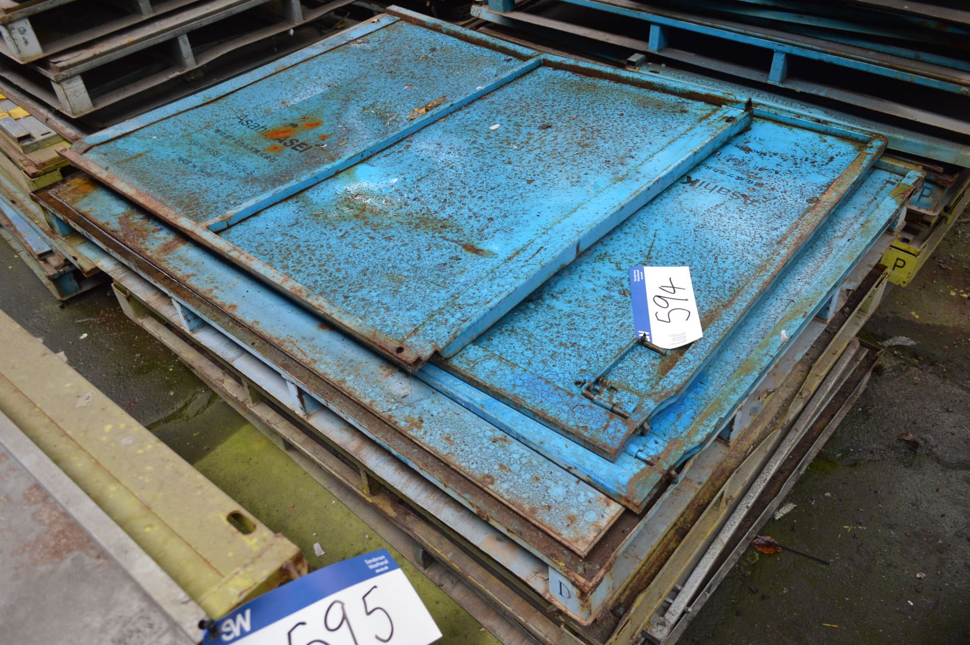 Approx. Three Collapsible Box Pallets, each approx. 1.1m x 1.5m - Image 2 of 2