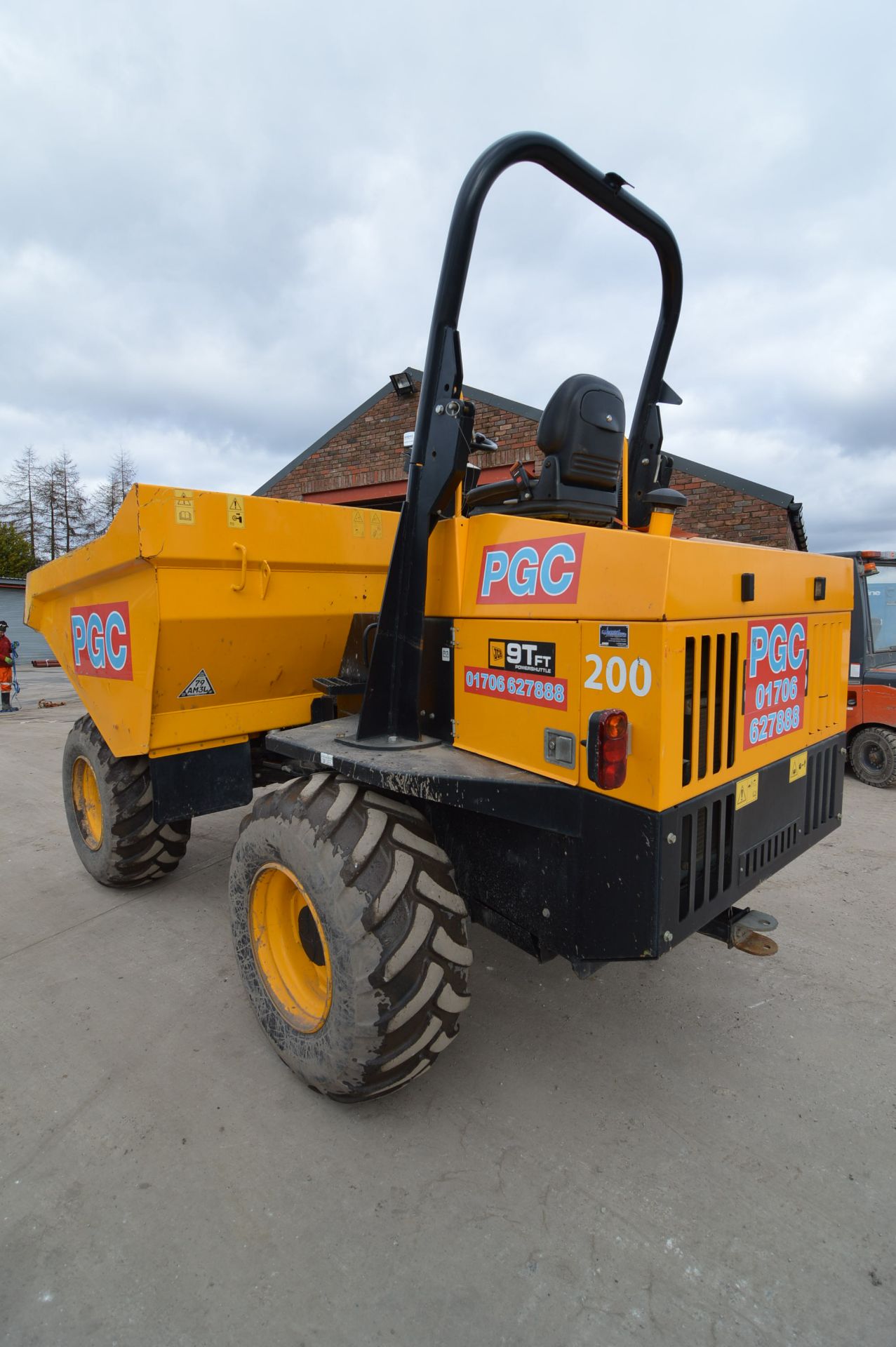 JCB 9TFT POWERSHUTTLE 4WD ARTICULATED DUMPER, serial no. SLBD1DJJEFFRM7342, year of manufacture - Image 2 of 2