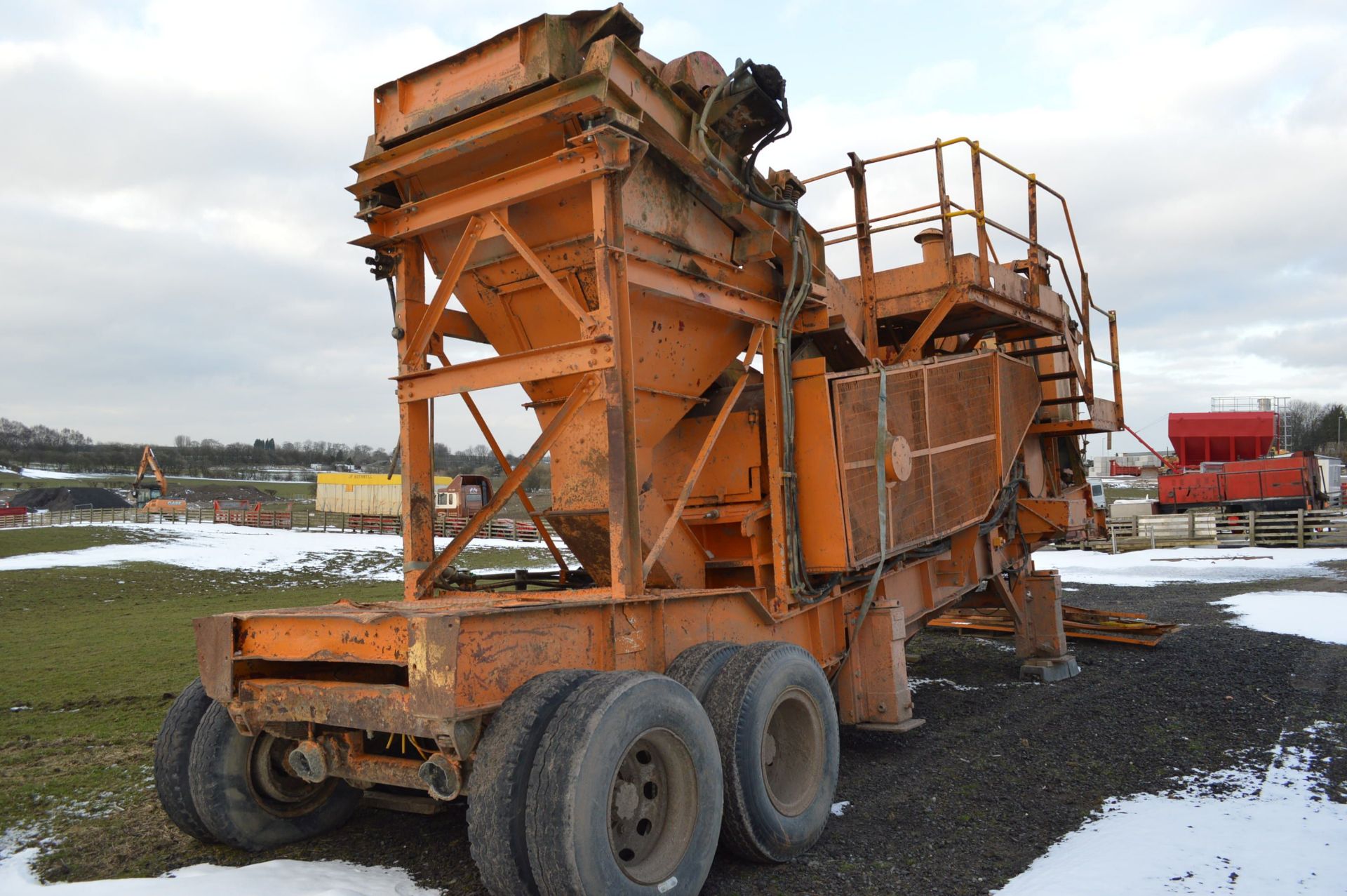 Goodwin Barsby TS3610 SEC GOLIATH TANDEM AXLE TRAILER MOUNTED TWIN JAW CRUSHER, serial no. 29896, - Image 7 of 14