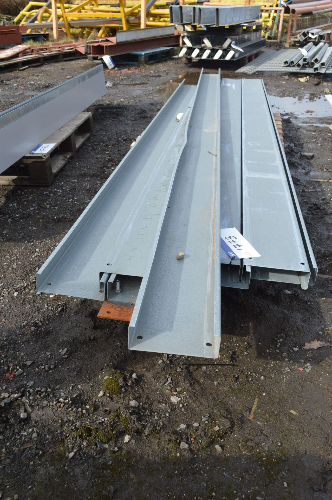 Purlins, on one pallet - Image 2 of 2