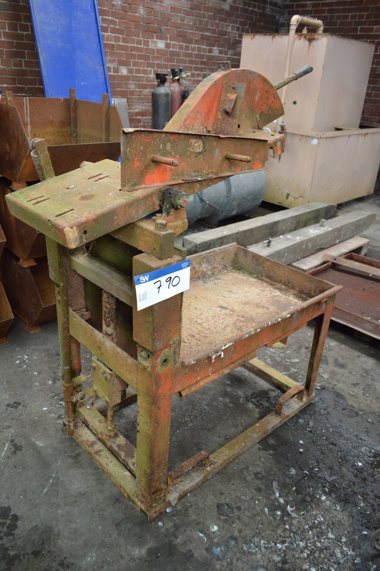 Cut-off Saw Frame