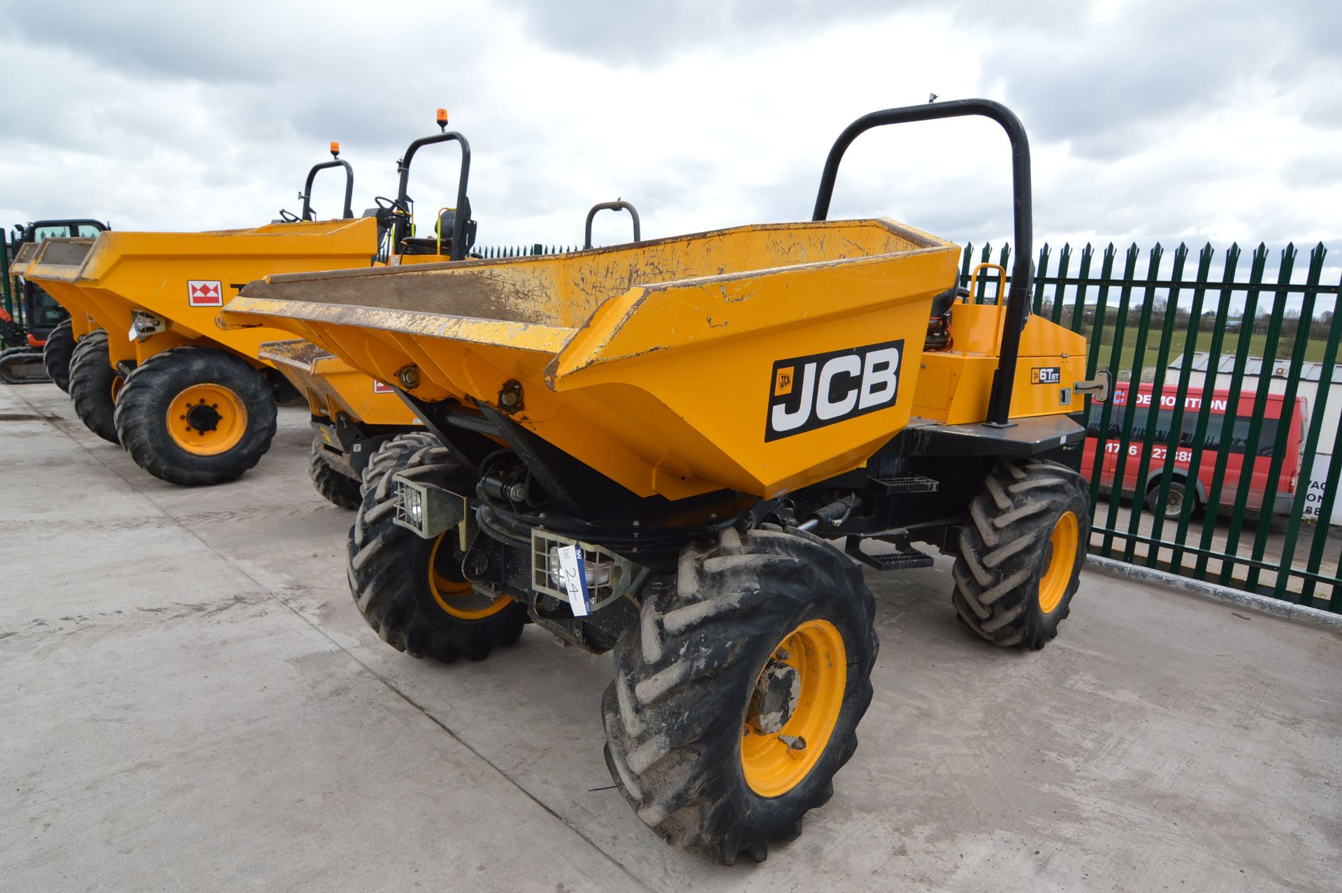 JCB 6TST POWERSHUTTLE 4WD ARTICULATED SWIVEL TIP DUMPER, VIN SLBD1DJJEGGRL9381, year of