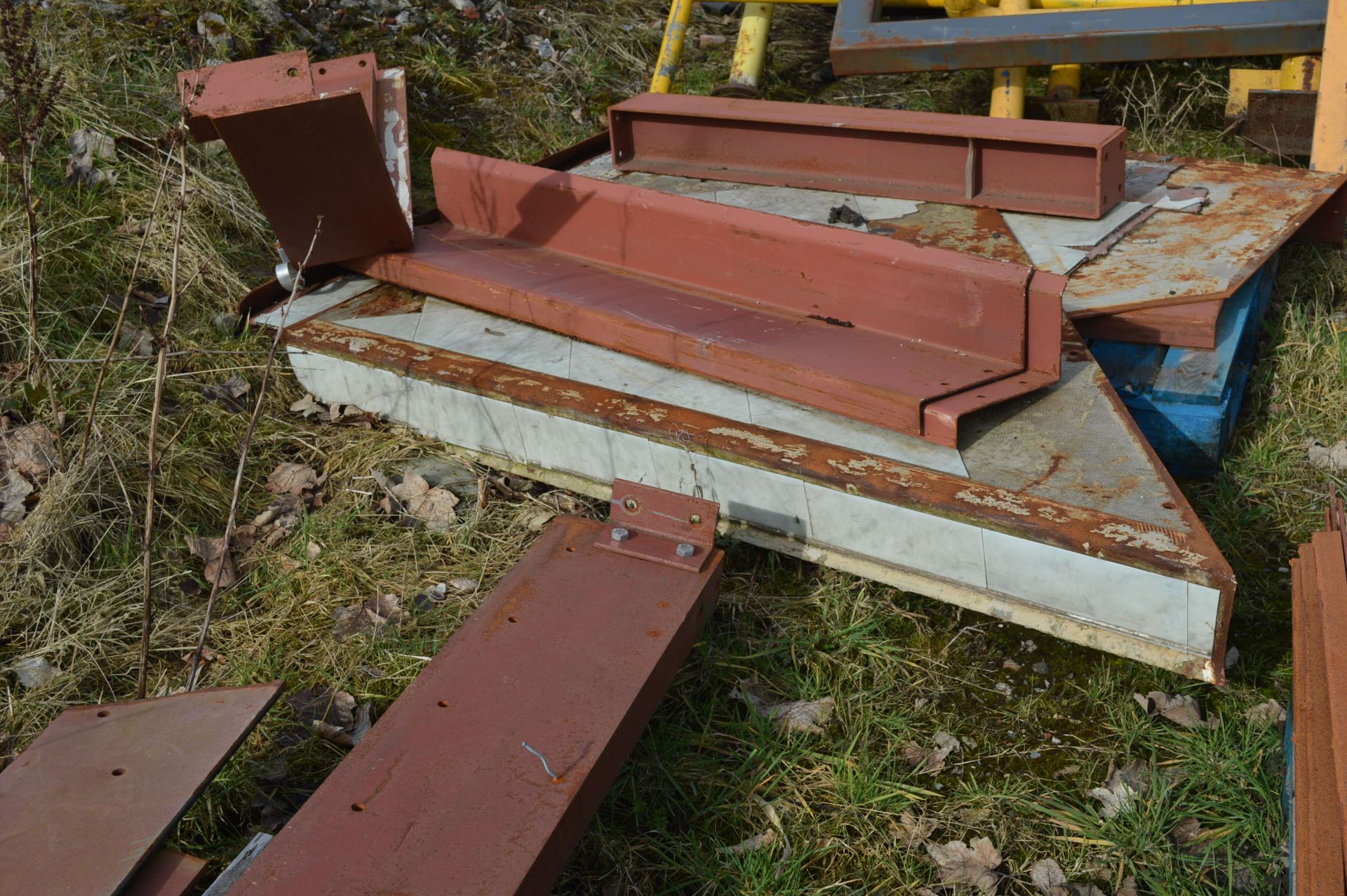Staircase Components, on six pallets - Image 8 of 9