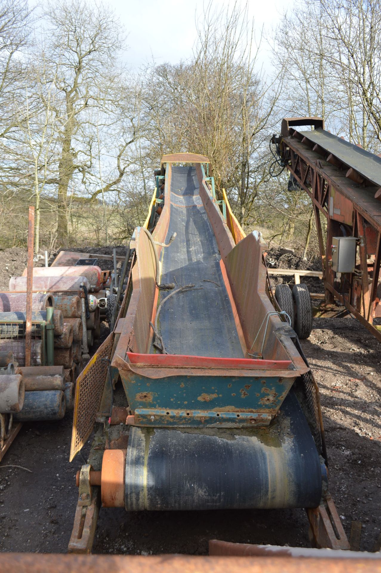 Goodwin Barsby TS3610 SEC GOLIATH TANDEM AXLE TRAILER MOUNTED TWIN JAW CRUSHER, serial no. 29896, - Image 2 of 14