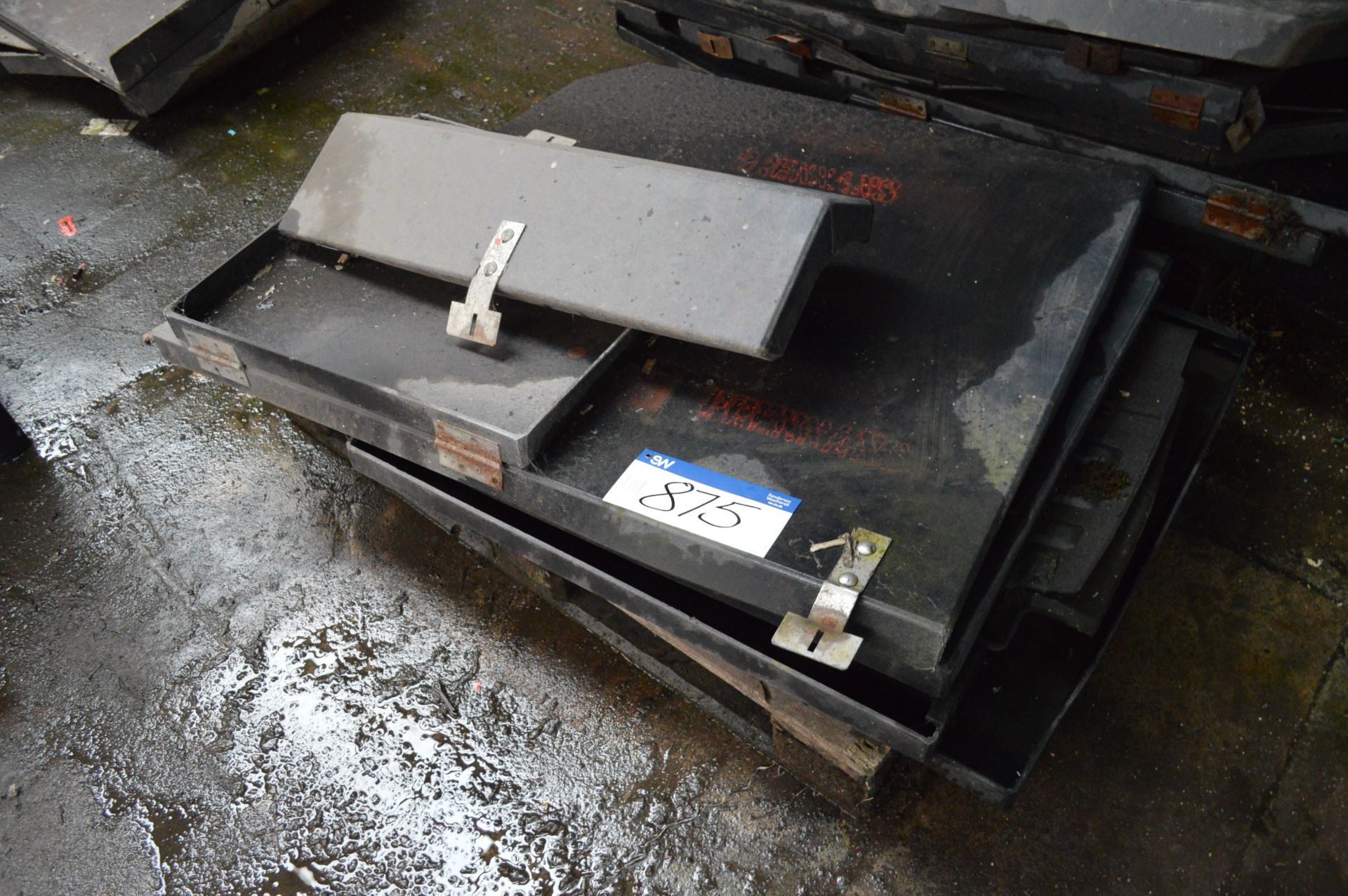 Anti-Vandal Guards, on one pallet