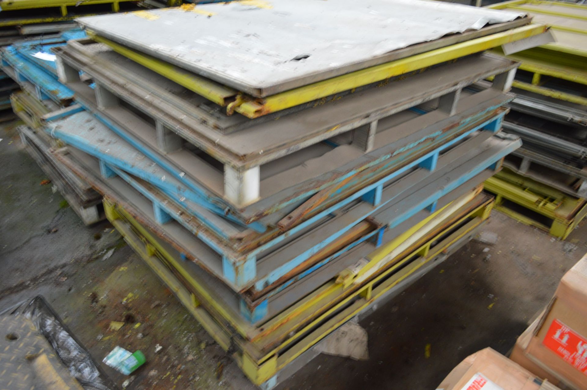 Approx. Four Collapsible Box Pallets, each approx. 1.1m x 1.5m - Image 2 of 2