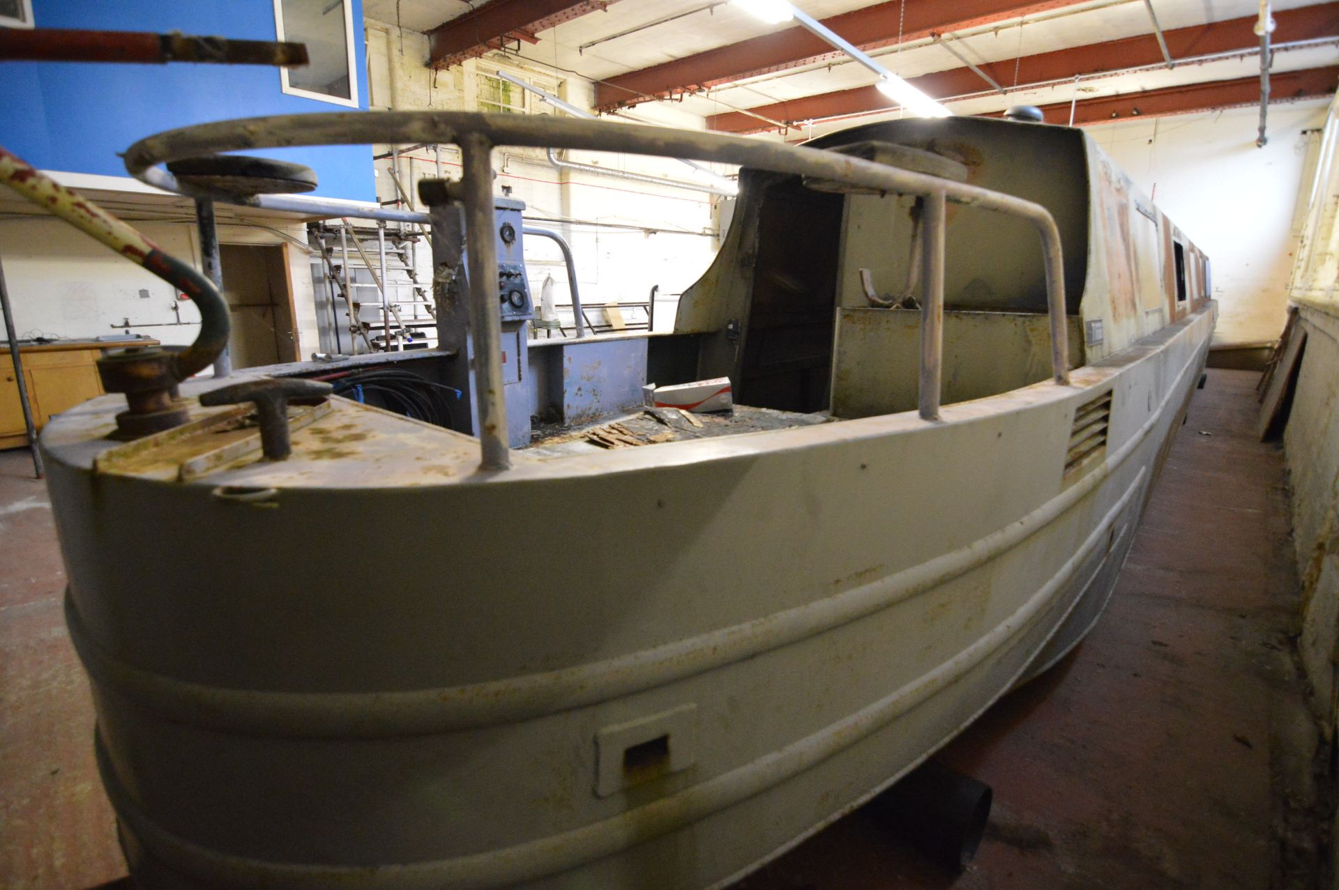 WELDED MILD STEEL CRUISER TYPE NARROWBOAT (known a - Image 3 of 22