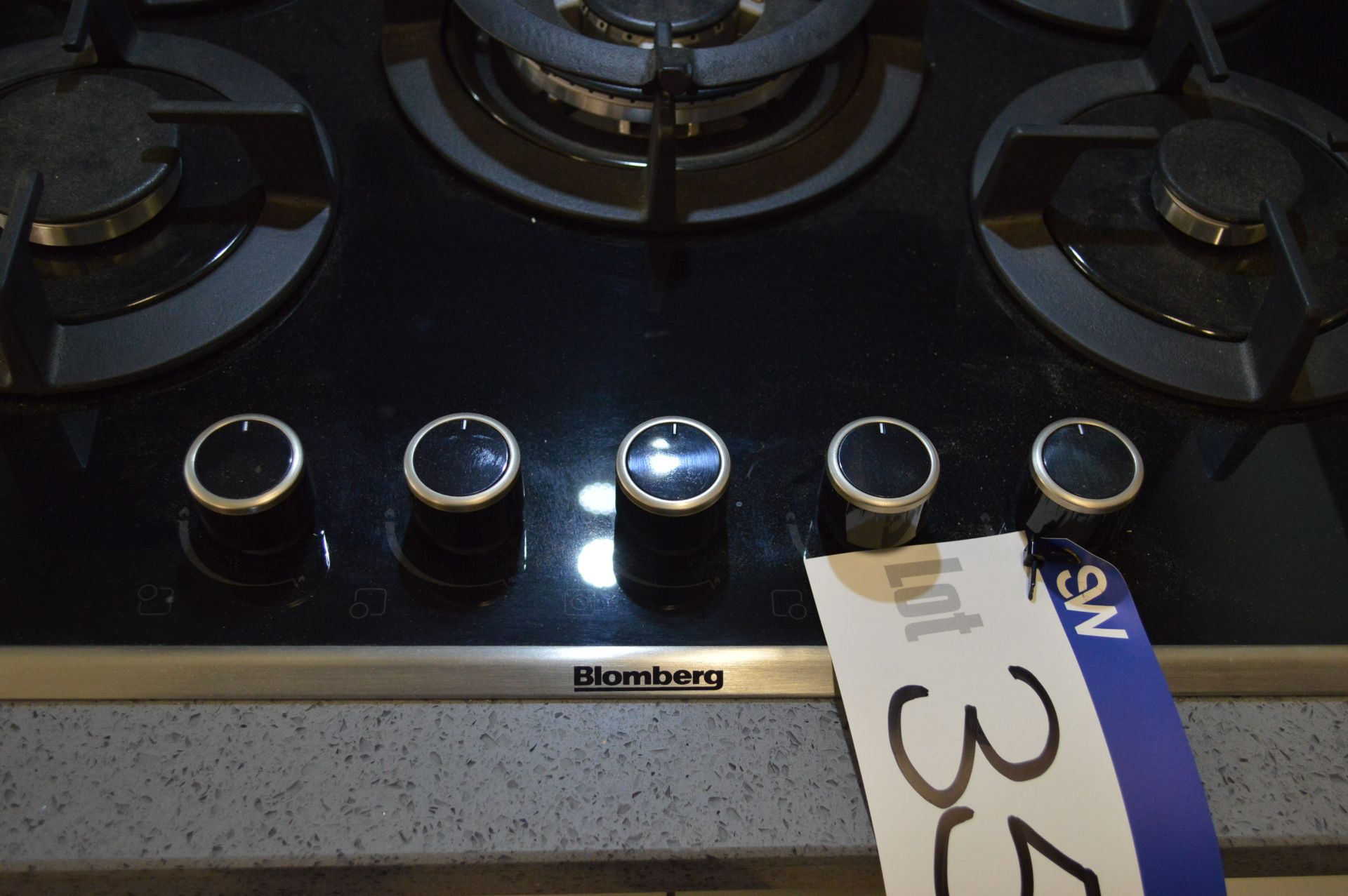 Blomberg Gas Hob, 700mm wide - Image 3 of 3