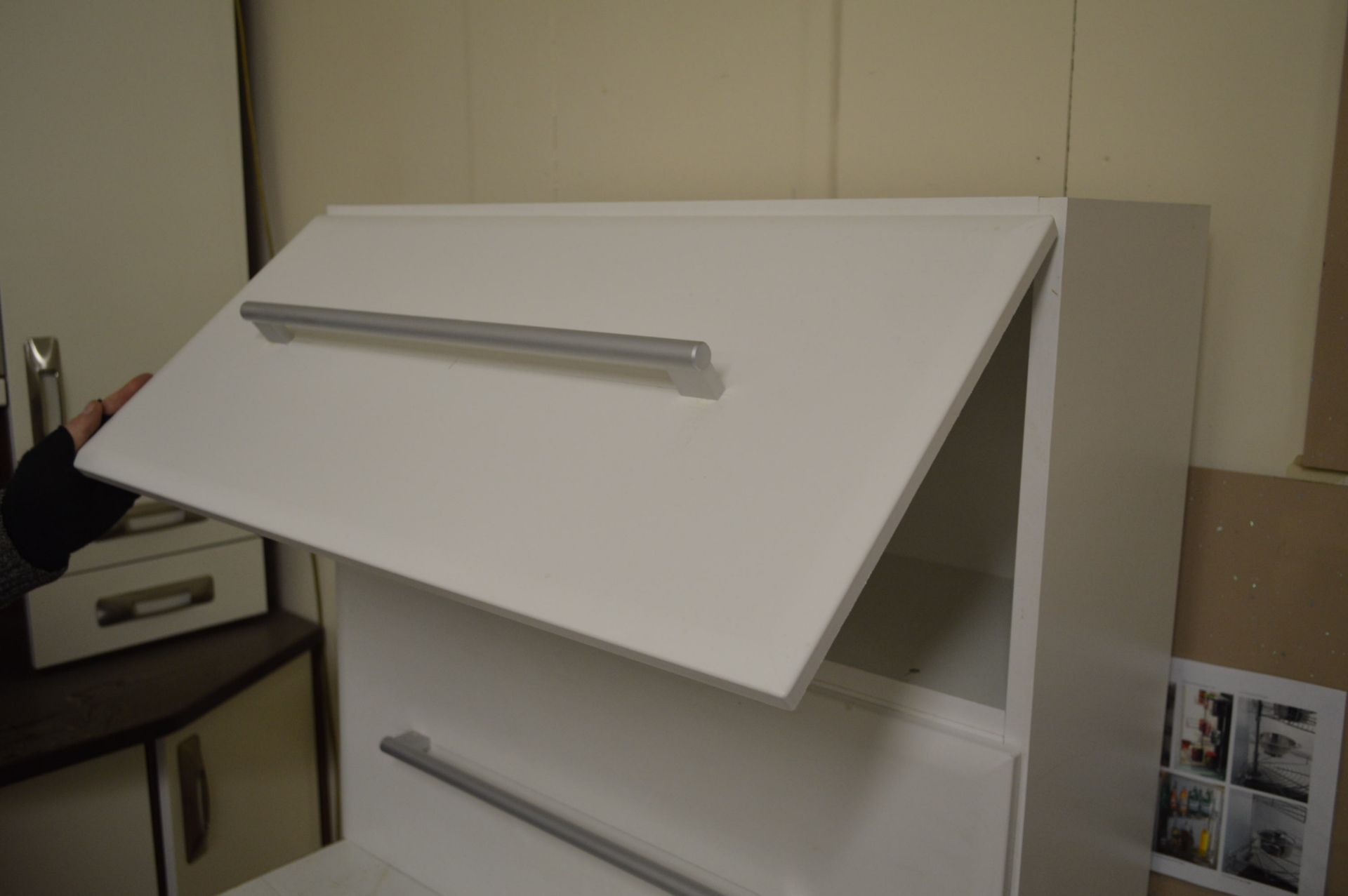 ASPEN WHITE KITCHEN UNIT, approx. 3m long - Image 4 of 6