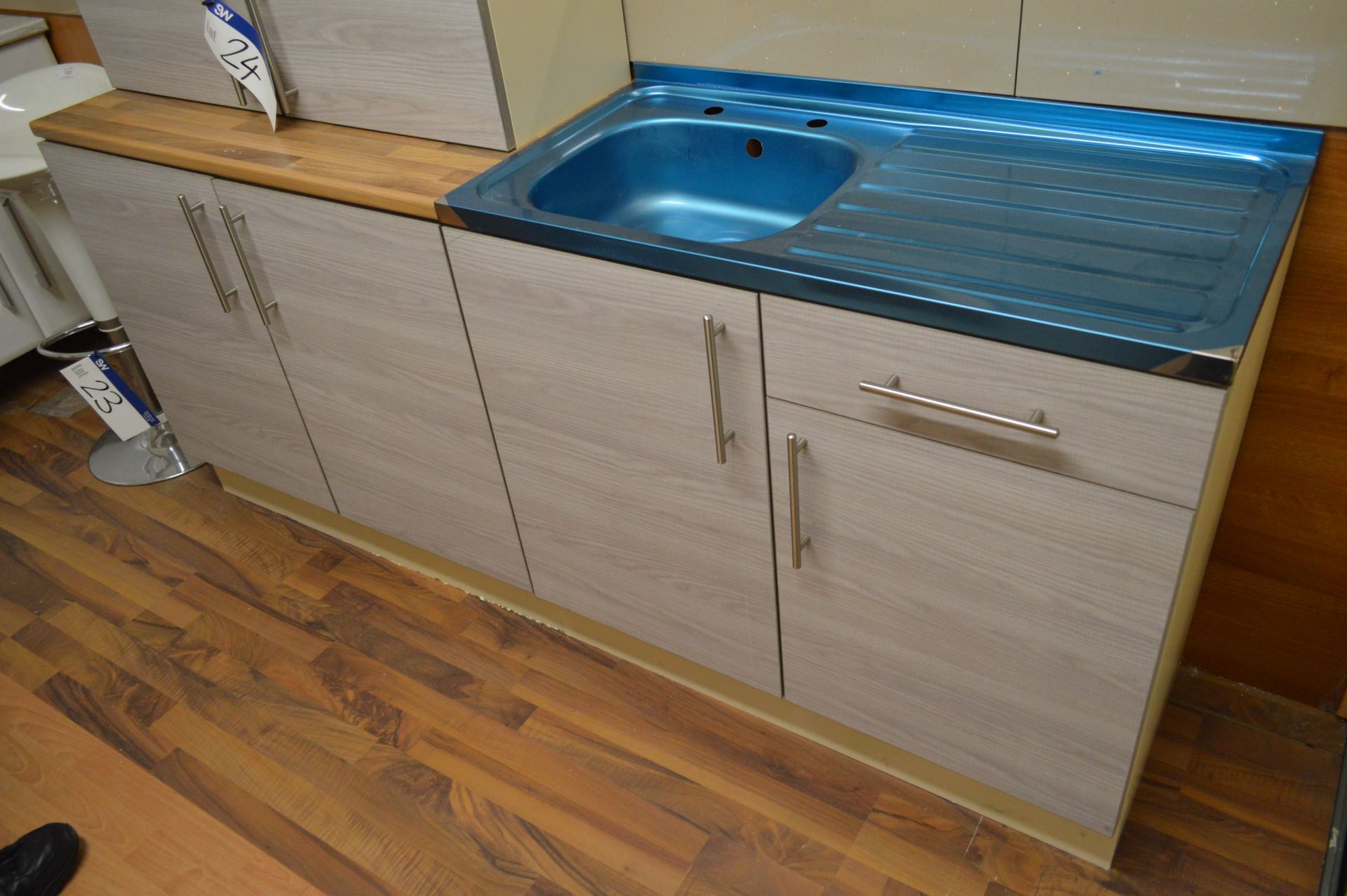 Driftwood Kitchen Unit, approx. 2m long, with work - Image 2 of 5