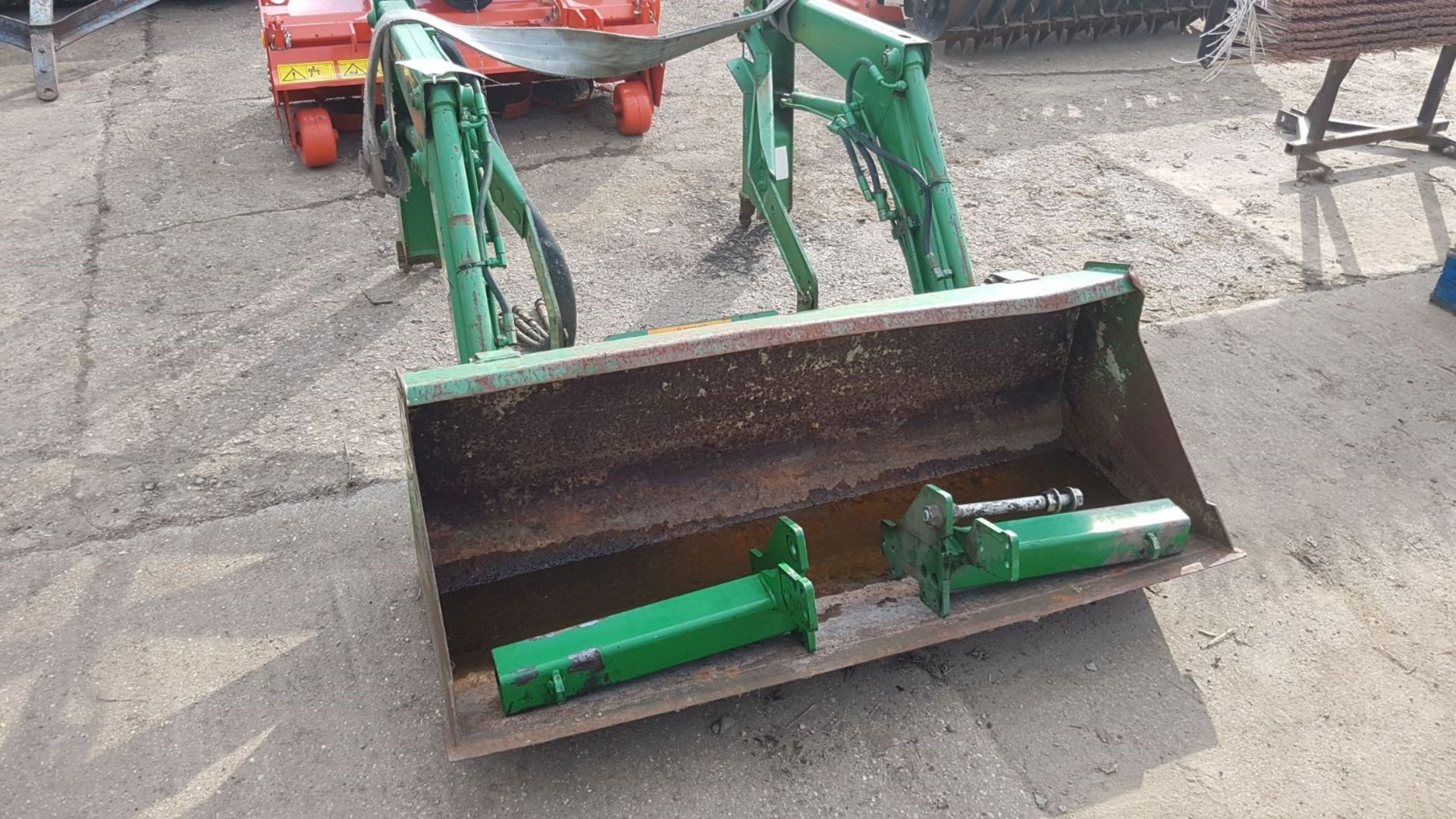 John Deere 410 Forend Loader Attachment - Bild 2 aus 2