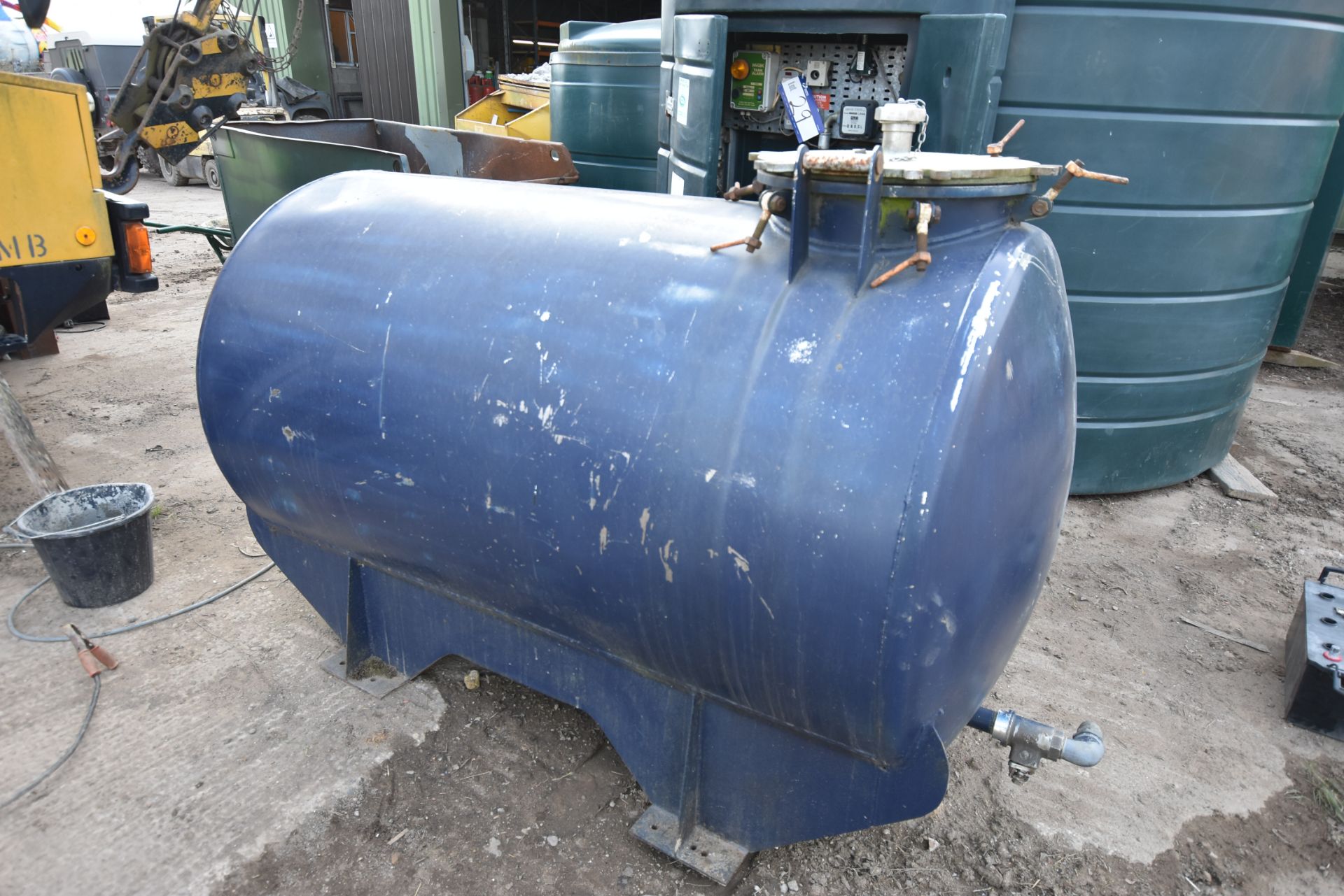 Cylindrical Oil Tank