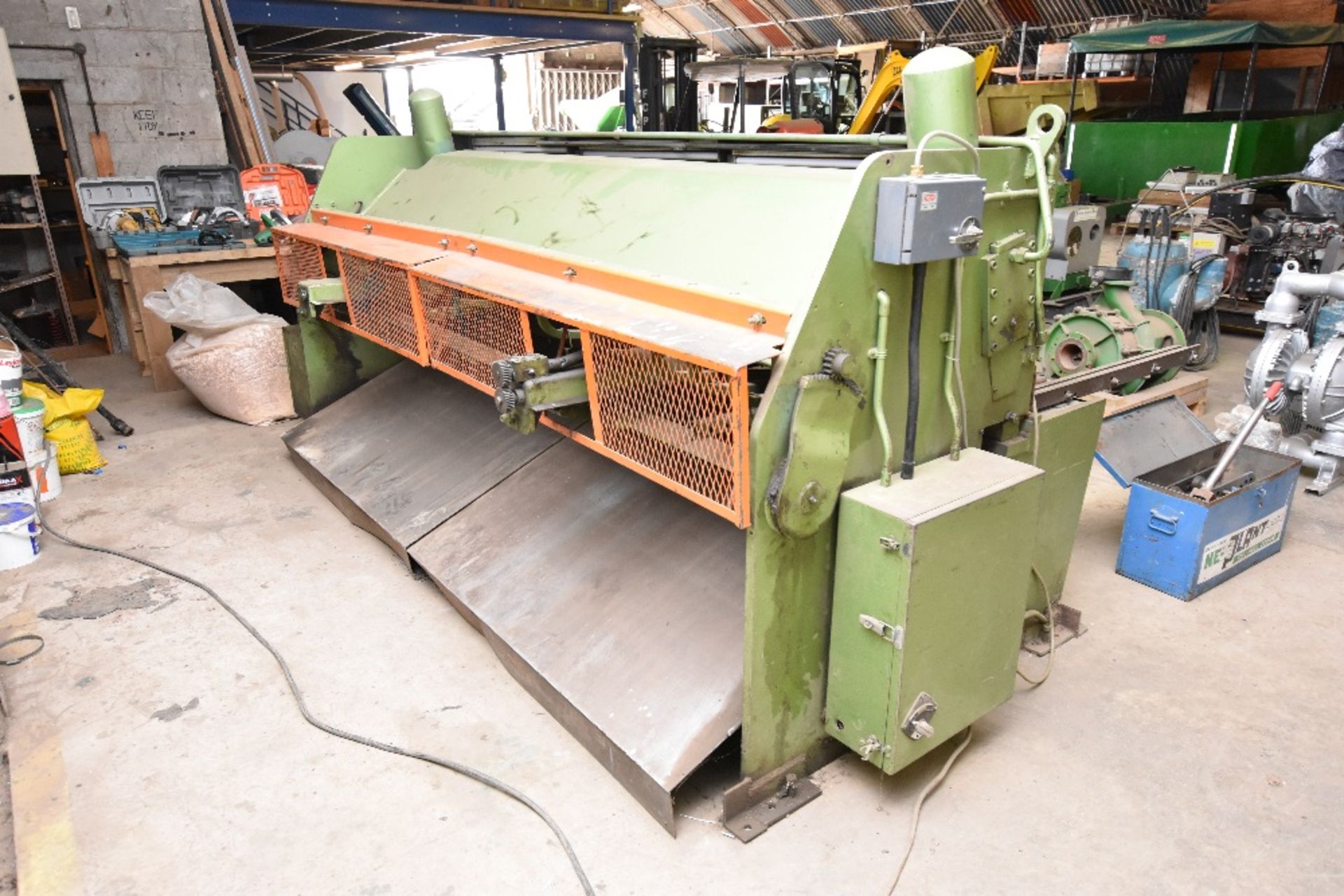 Pearson Machine Tool Ltd 3.5m Guillotine, Machine No: 6438/3, Capacity: 3050mm x 6.5mm - Bild 3 aus 4