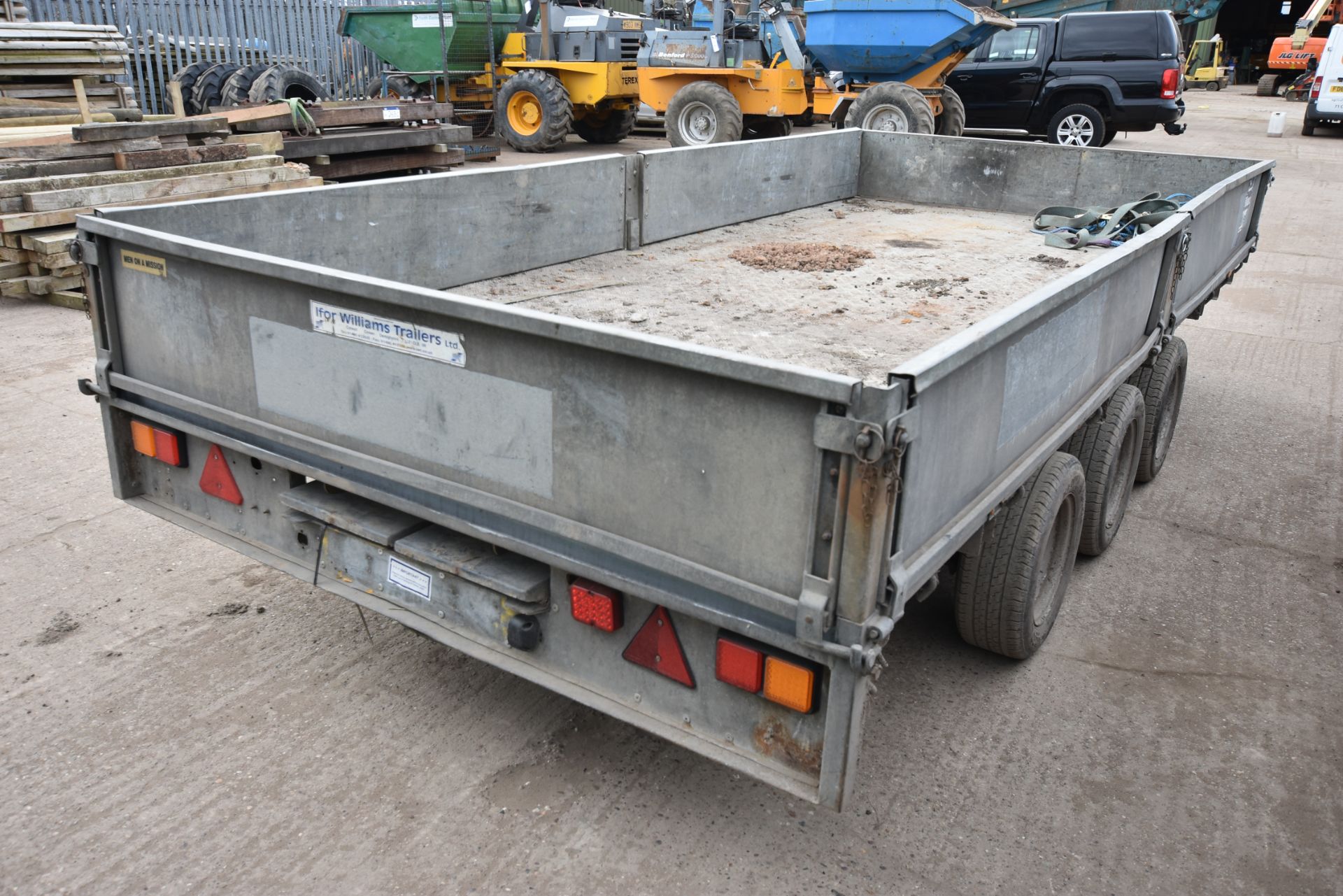 Ifor Williams LM146G3 Tri Axle Plant Trailer, 4.25m x 2m, Serial No: SCK80000030378743, Capacity: - Image 3 of 3