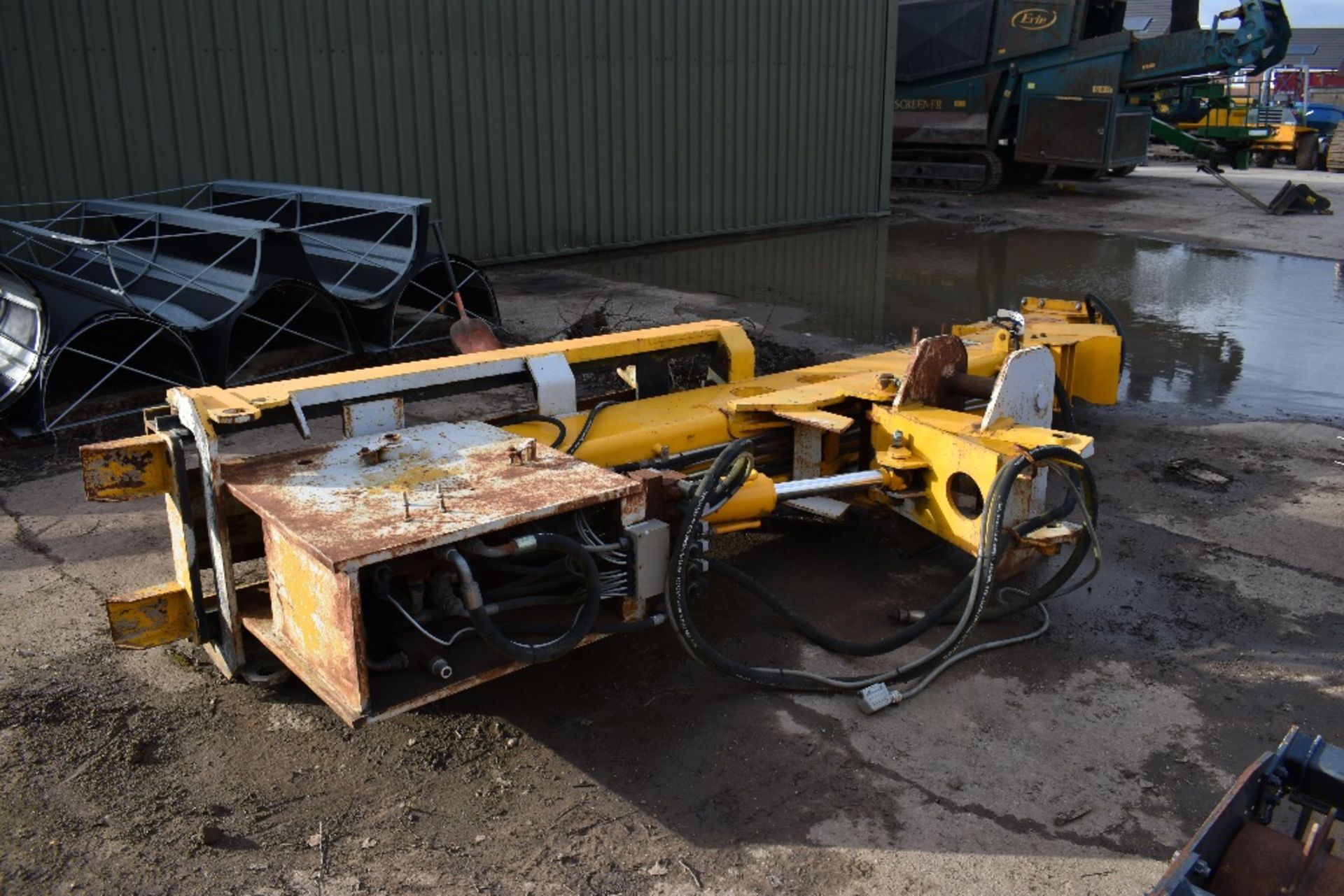 Fabricated Hydraulic Post Rammer to fit JS220 (No power cell)