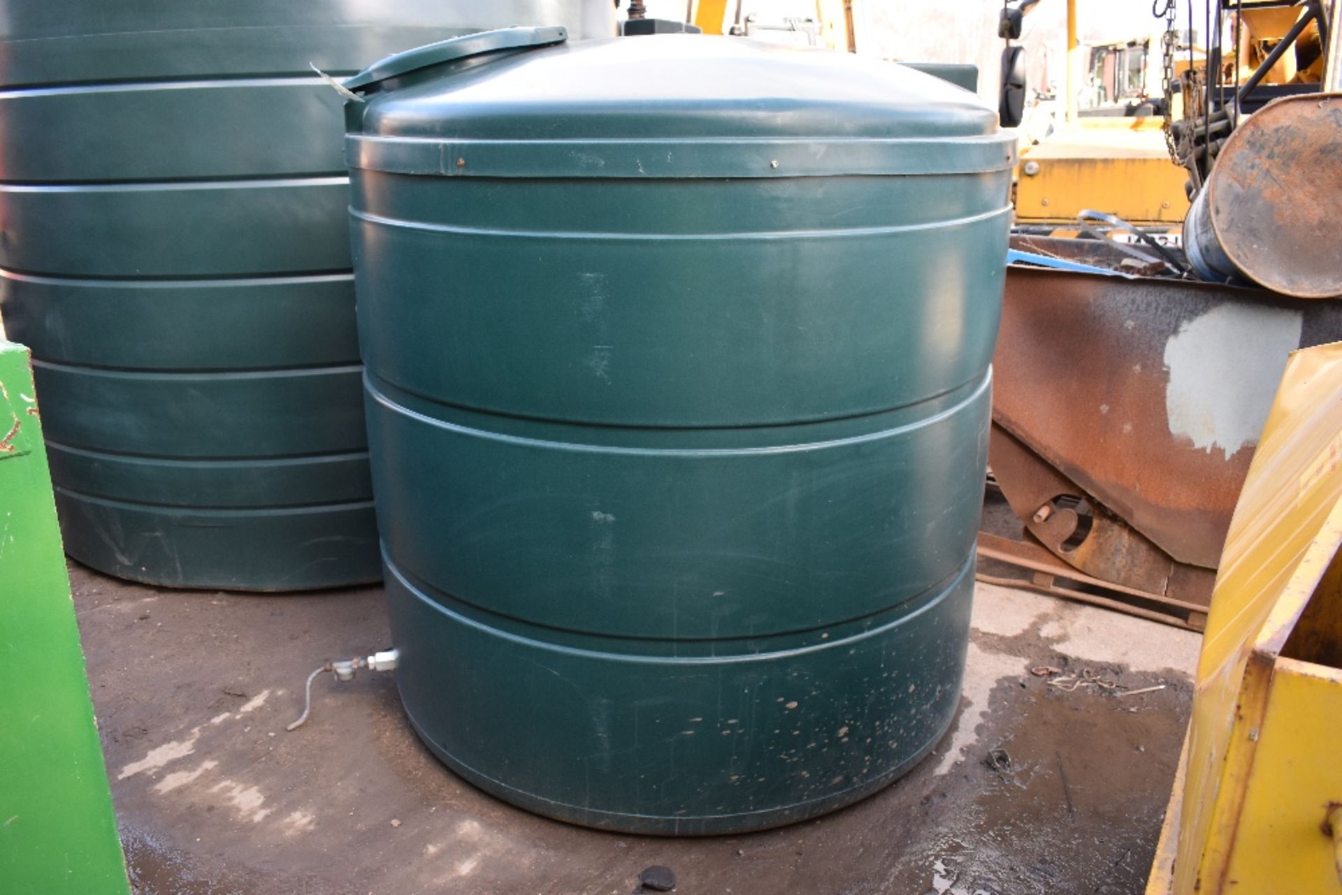 Rigid Plastic Bunded Gas Oil Fuel Tank, Model: V2455