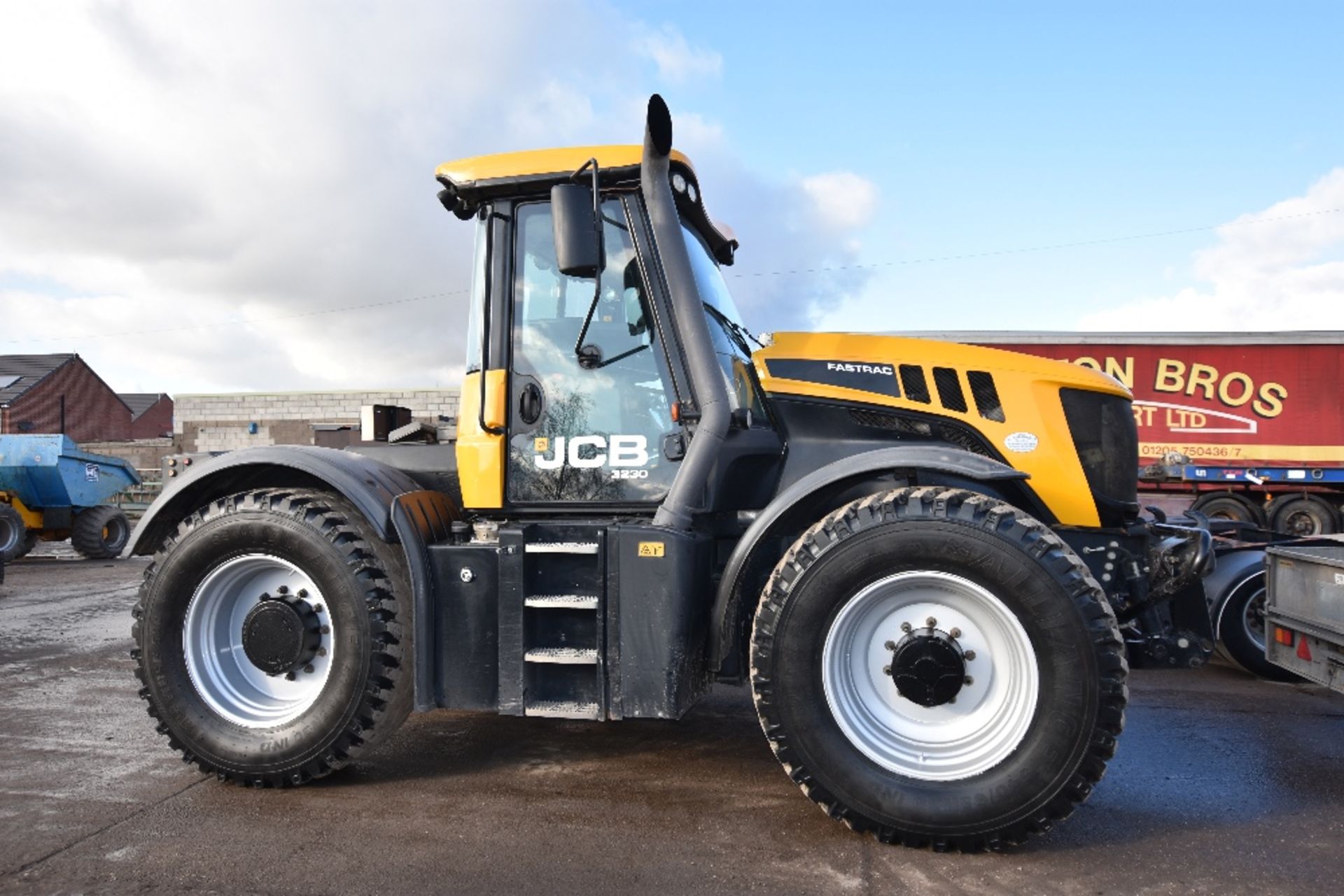 JCB 3230-80 Xtra T4 Fastrac, Serial No -, Year of - Image 5 of 6