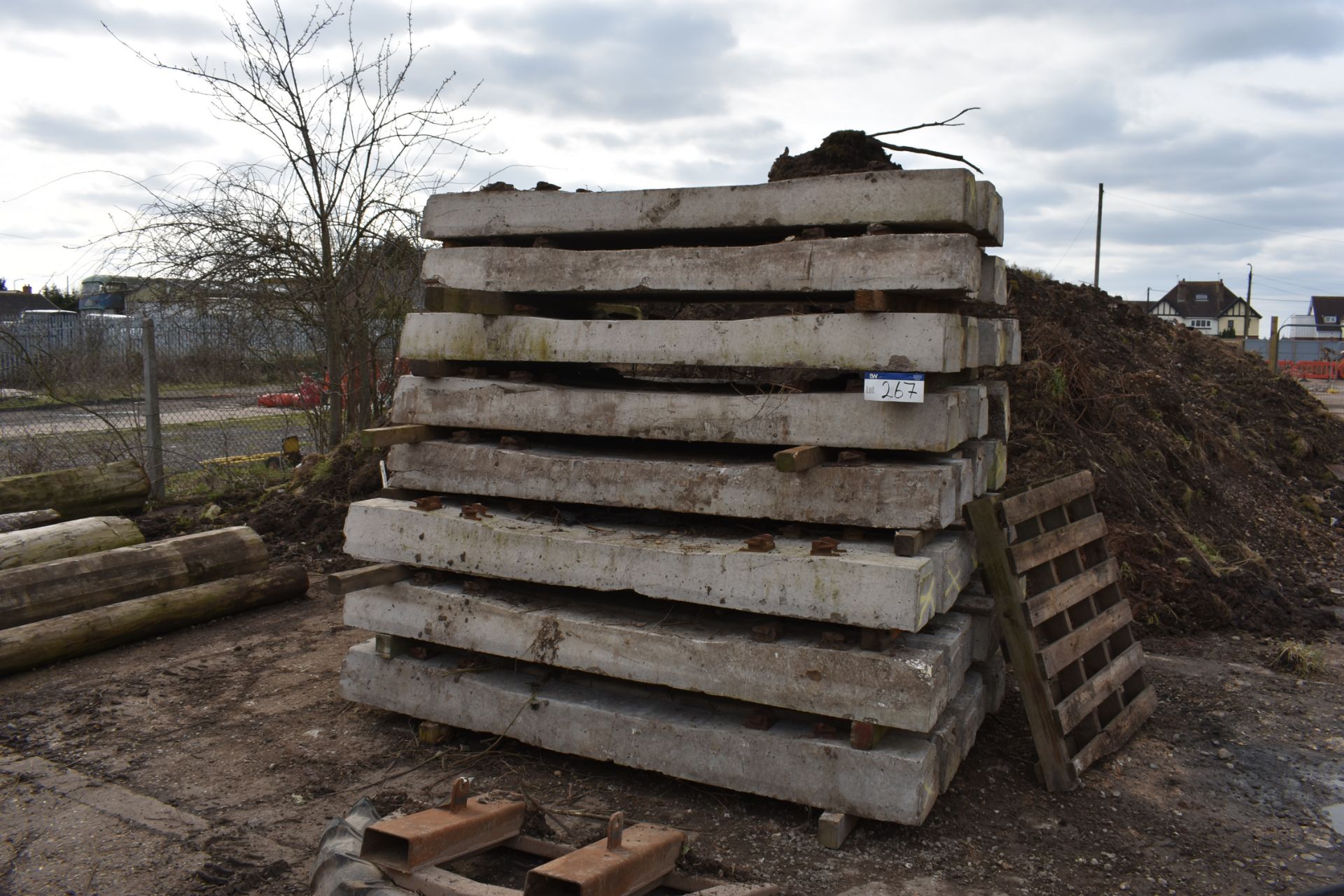45 x WMD2014 Reinforced Concrete Sleepers, 2500mm