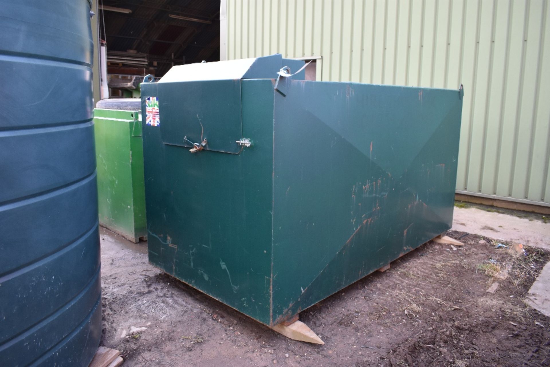 Bunded Steel Fuel Tank, 3000 x 1500 x 1550mm h, c/w Delivery Meter & Hose