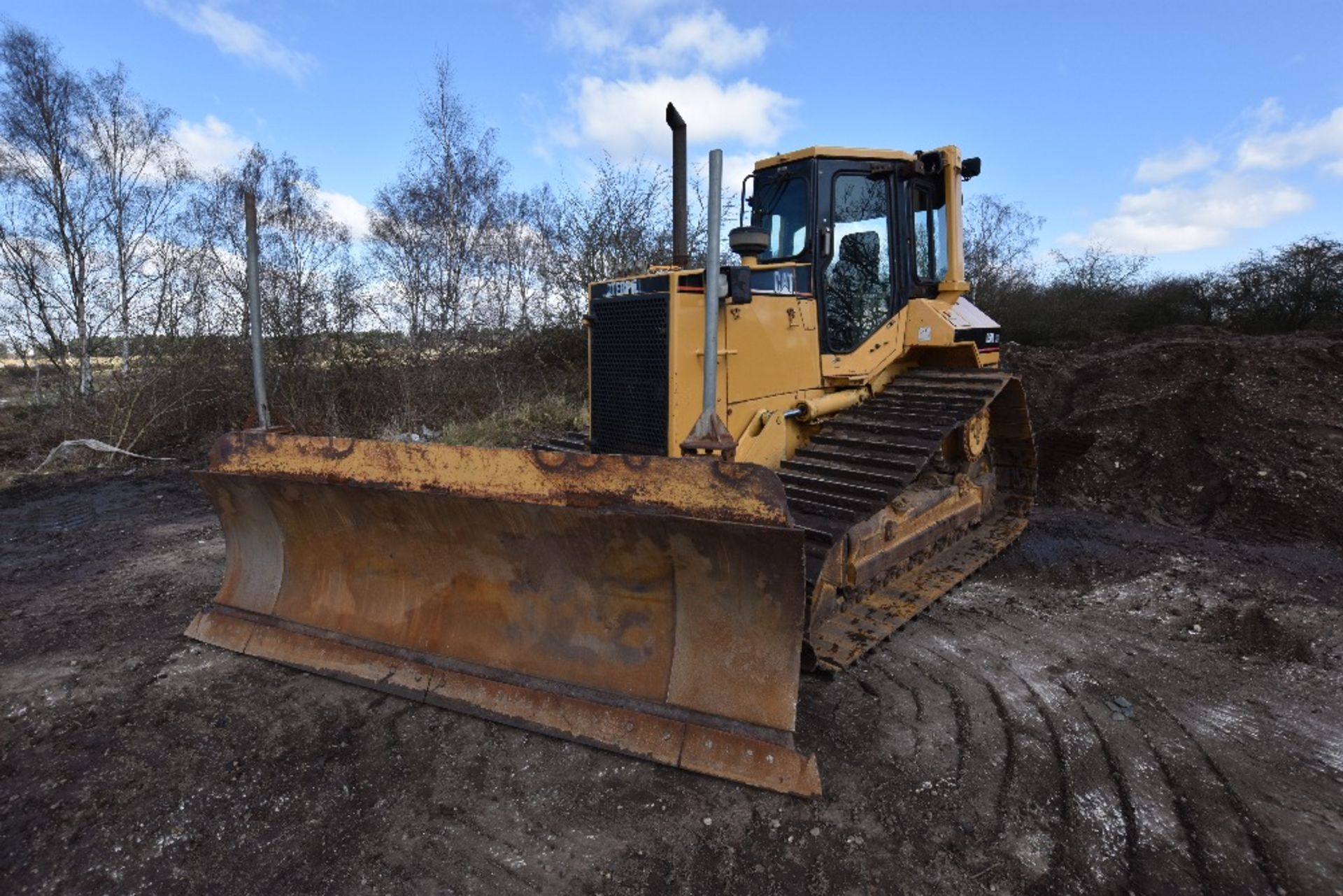 Caterpillar D5M LGP Dozer, 6 Way Blade, Serial No: