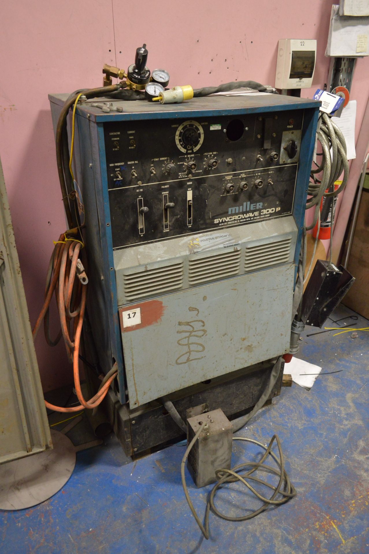 Miller Syncrowave Phase 300P AC/DC Welding Power S - Image 2 of 3