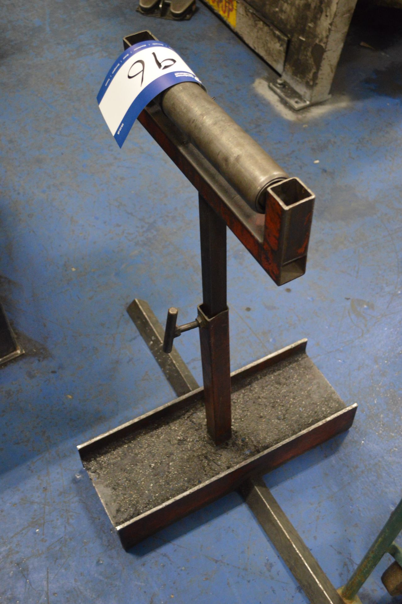 Roller Feed Stand, 300mm wide on roller