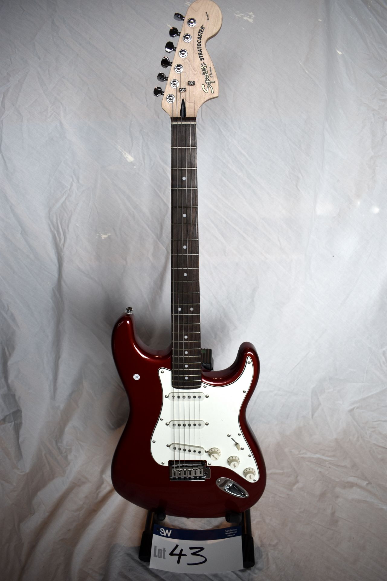 Squire by Fender Stratocaster Standard Series Electric Guitar