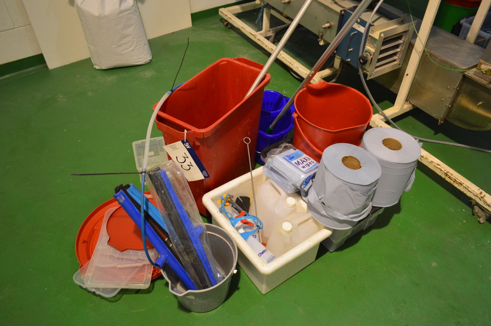 Quantity of Cleaning Materials