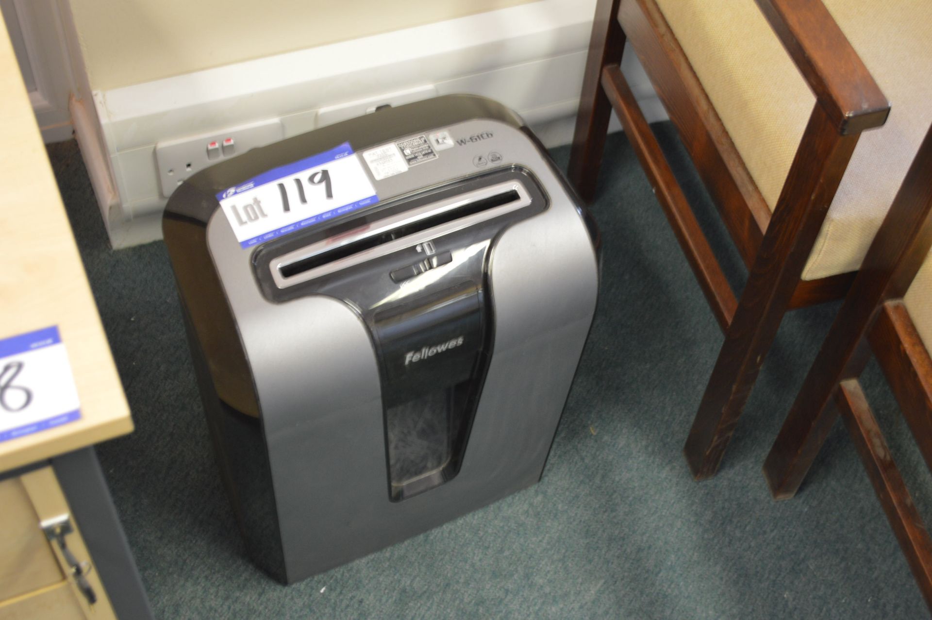 Fellowes W-61C1 Shredder