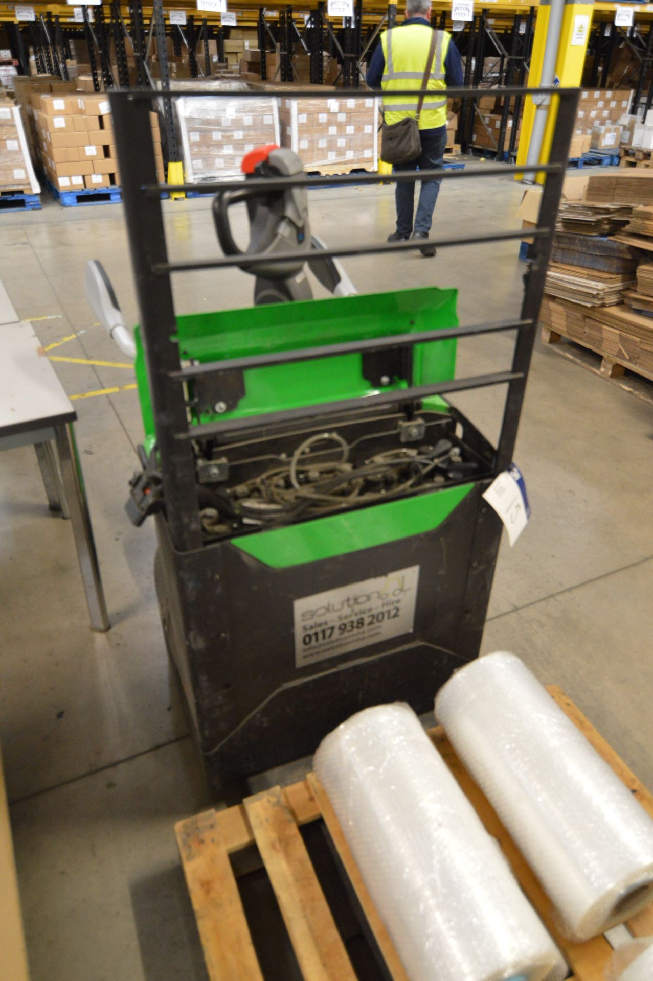Cesab P320 BATTERY ELECTRIC RIDE ON PALLET LIFT, s - Image 4 of 4