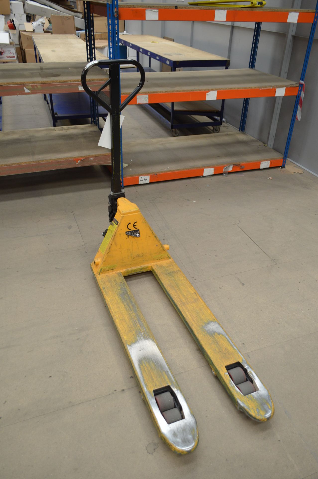 Totallifter 2500kg cap. Hand Hydraulic Pallet Truc