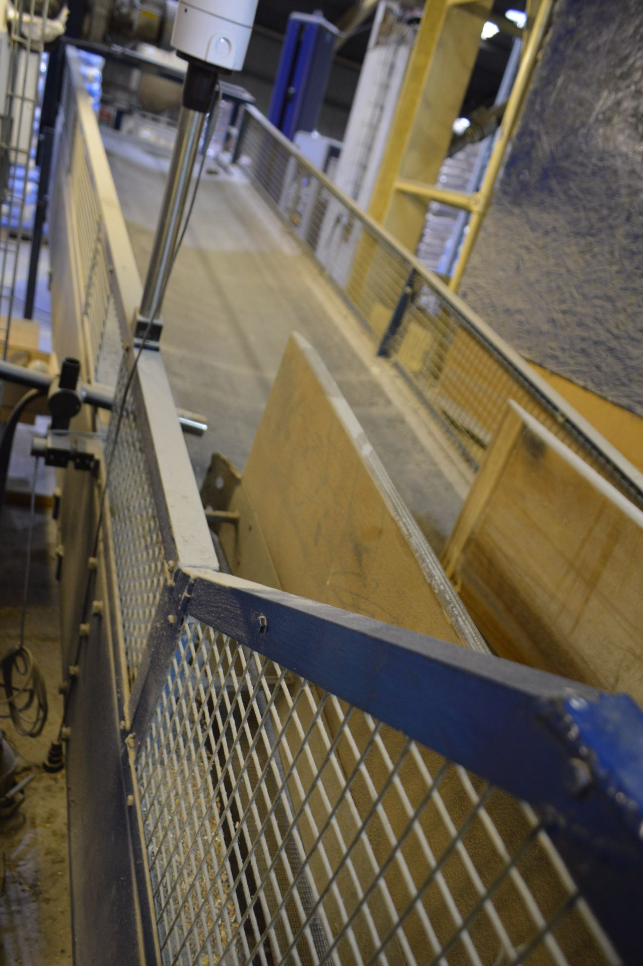 700mm wide-on-belt Inclined Sack Conveyor, approx. - Image 5 of 5