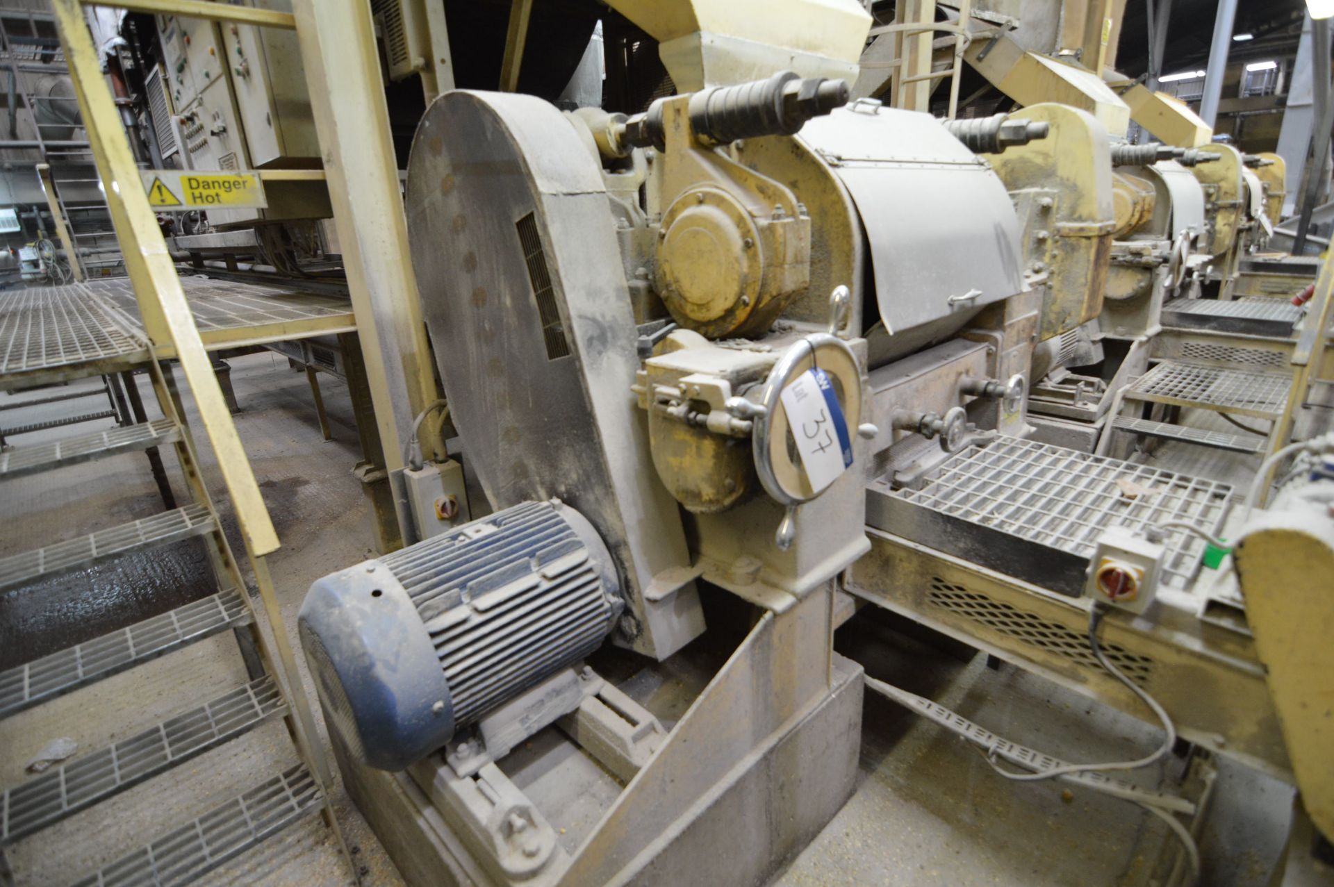 *Turner 760mm x 460mm ROLLER FLAKING MILL, serial - Image 2 of 4