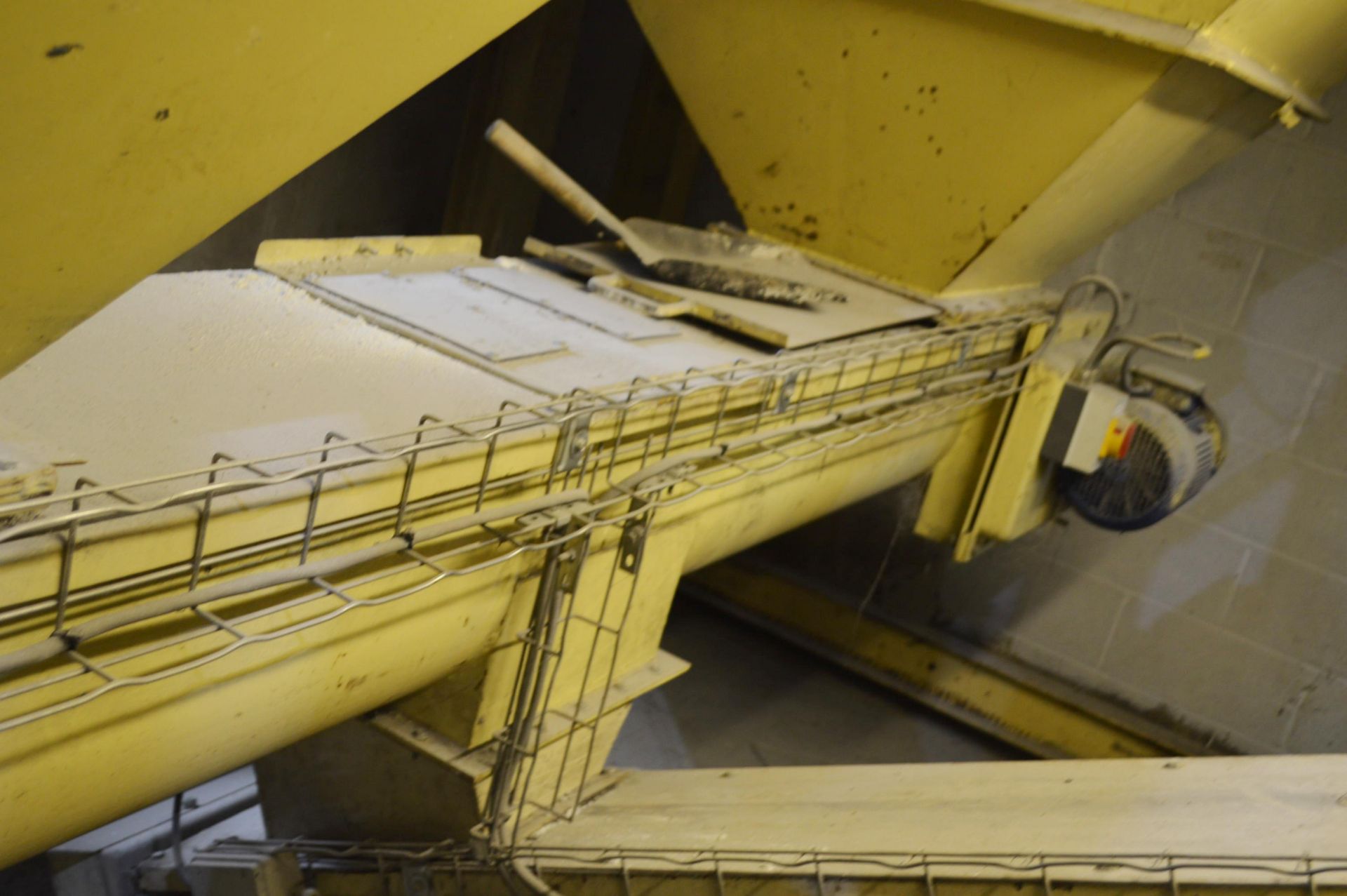 300mm dia. TWIN HOPPER DISCHARGE CONVEYOR, approx. - Image 3 of 3