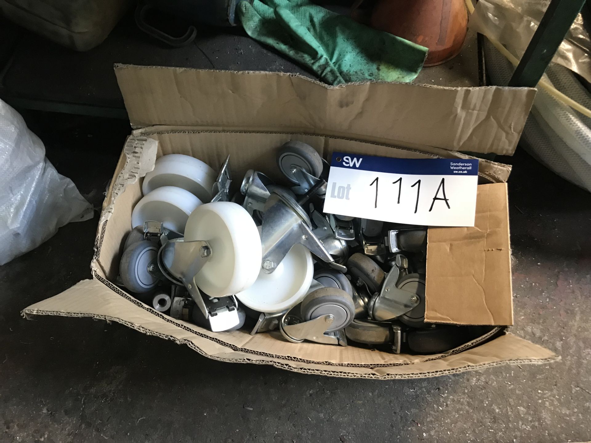 Quantity of Casters in Box