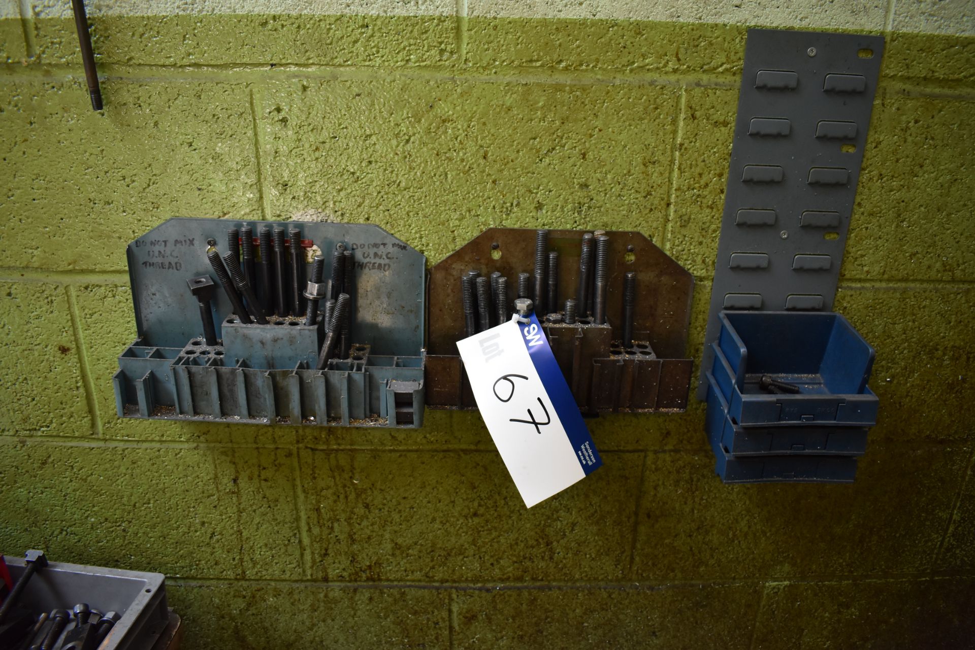 Quantity of Machine Bed Clamps as set out - Bild 2 aus 2